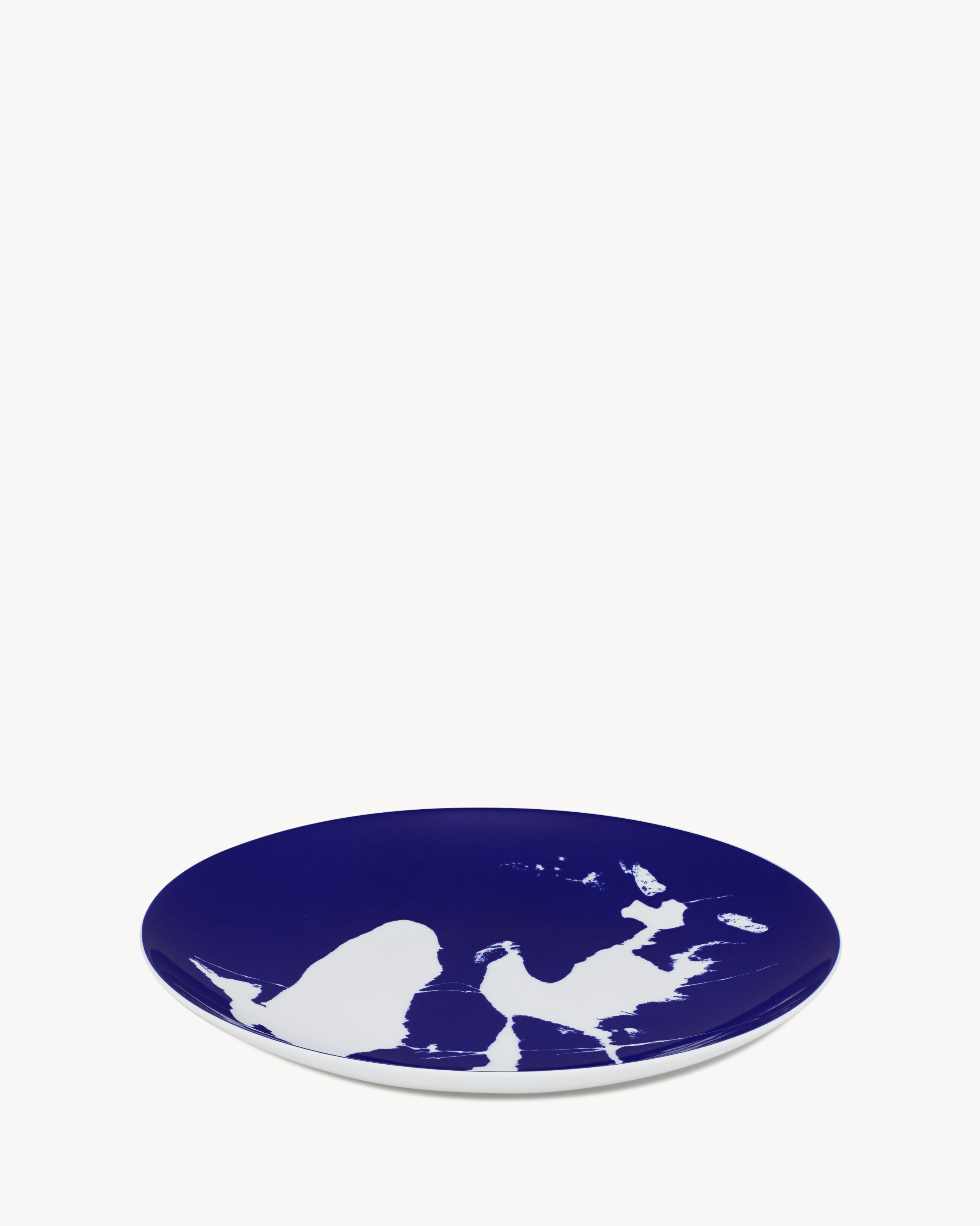 CHARLOTTE PERRIAND PLATES IN PORCELAIN