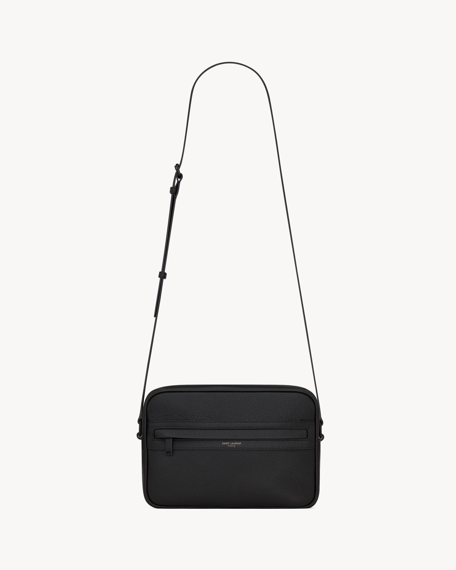 Camp camera bag in grained leather — 644276DTI0Z1000