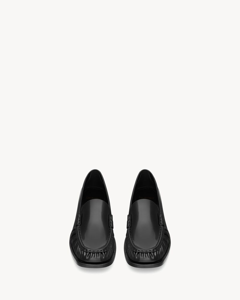 THEOBALD loafers in glazed leather