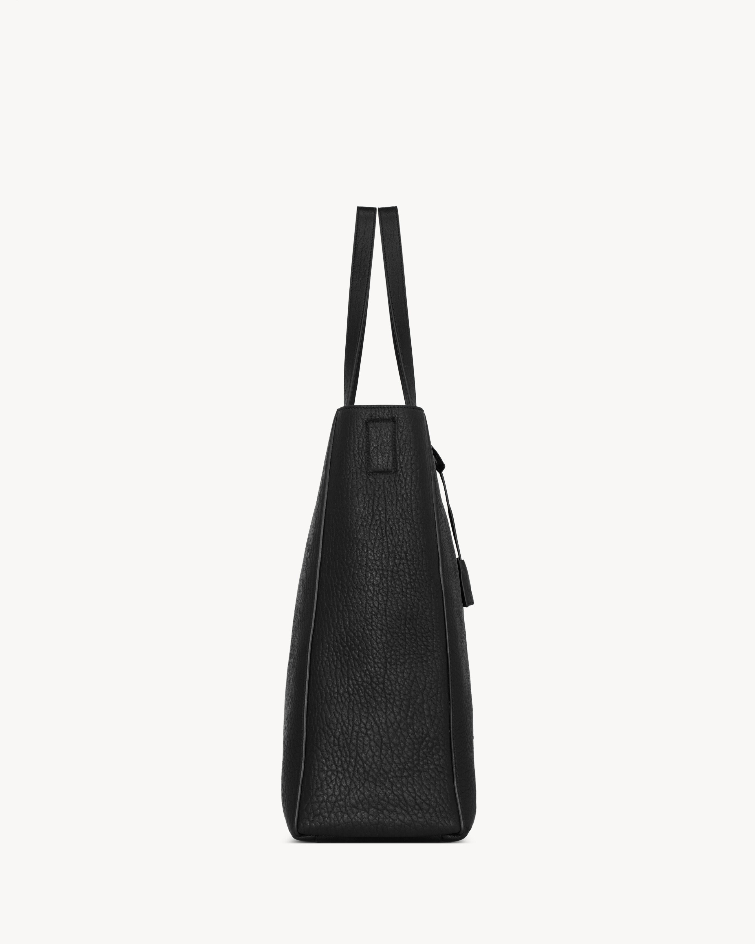 BOLD Hobo Bag aus genarbtem Leder