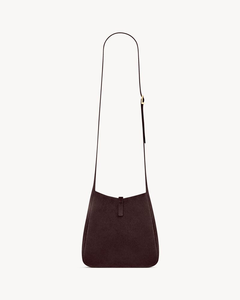 LE 5 À 7 supple crossbody in suede
