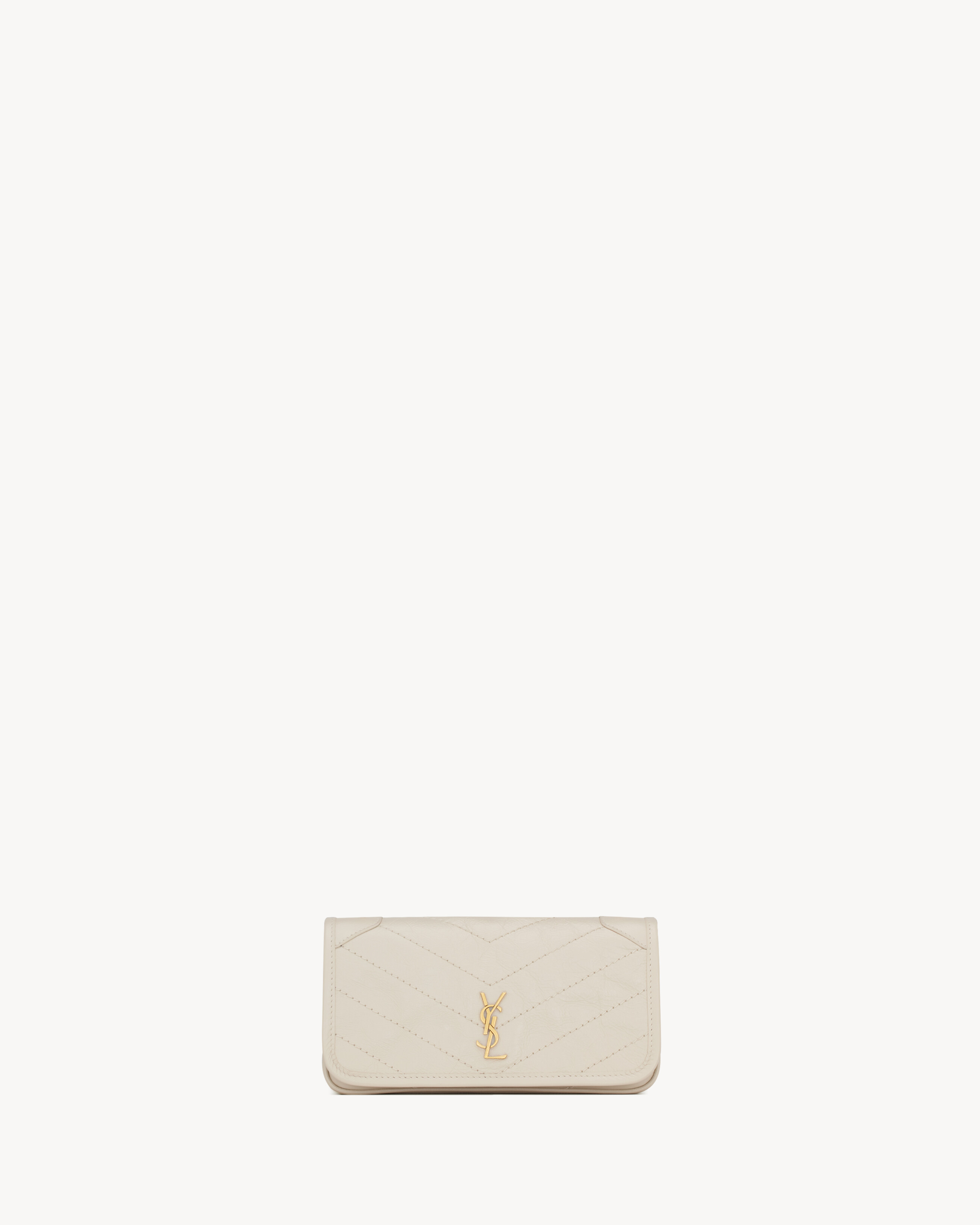 NIKI chain pouch in vintage leather
