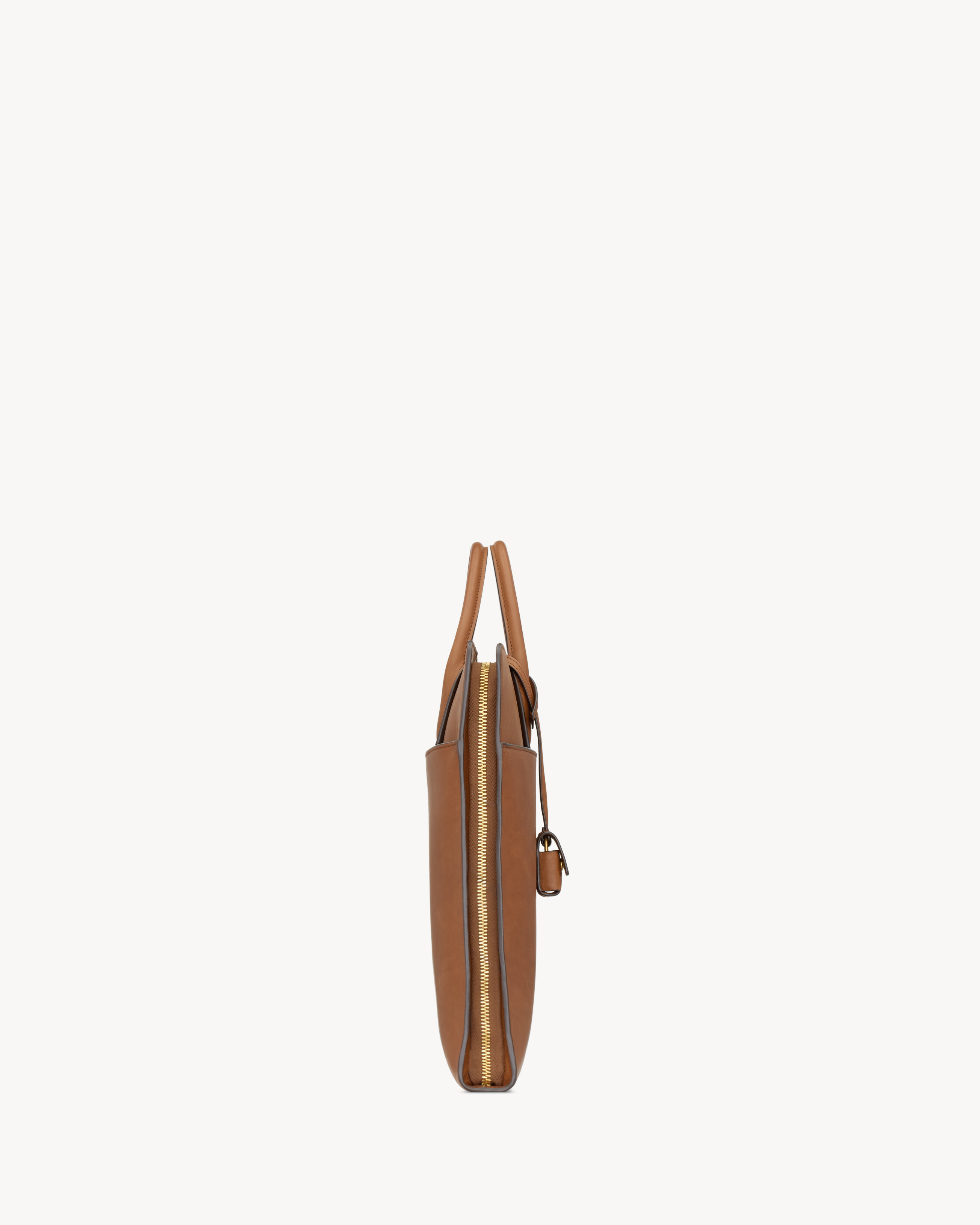SAC DE JOUR document holder in leather