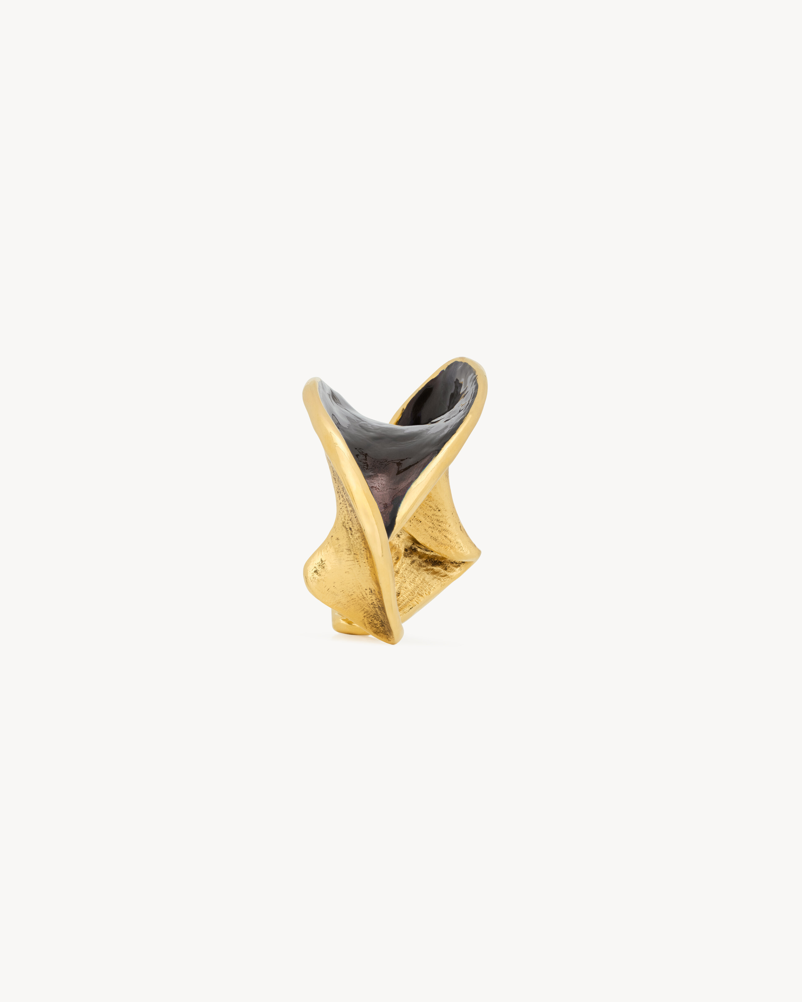 wavy cuff in enamel and brass