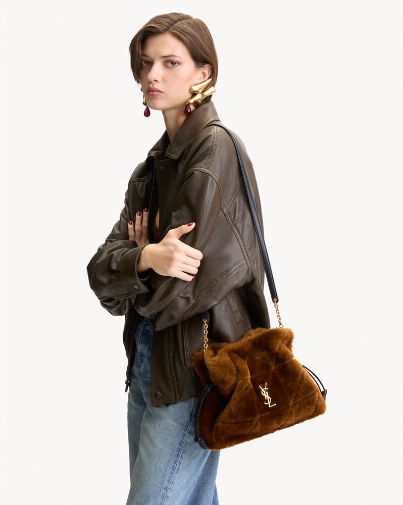 JAMIE shoulder pouch in shearling