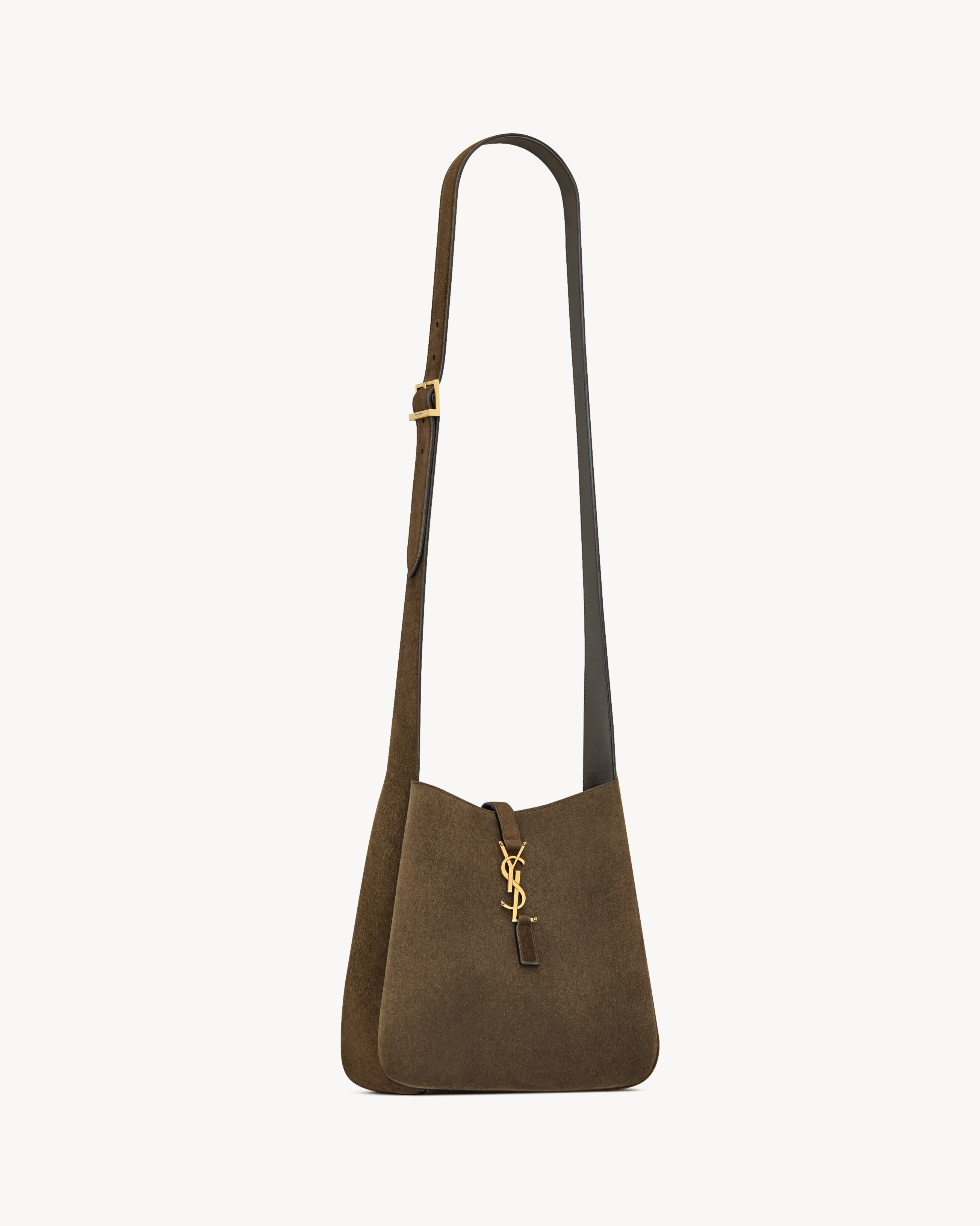 LE 5 À 7 supple crossbody in suede