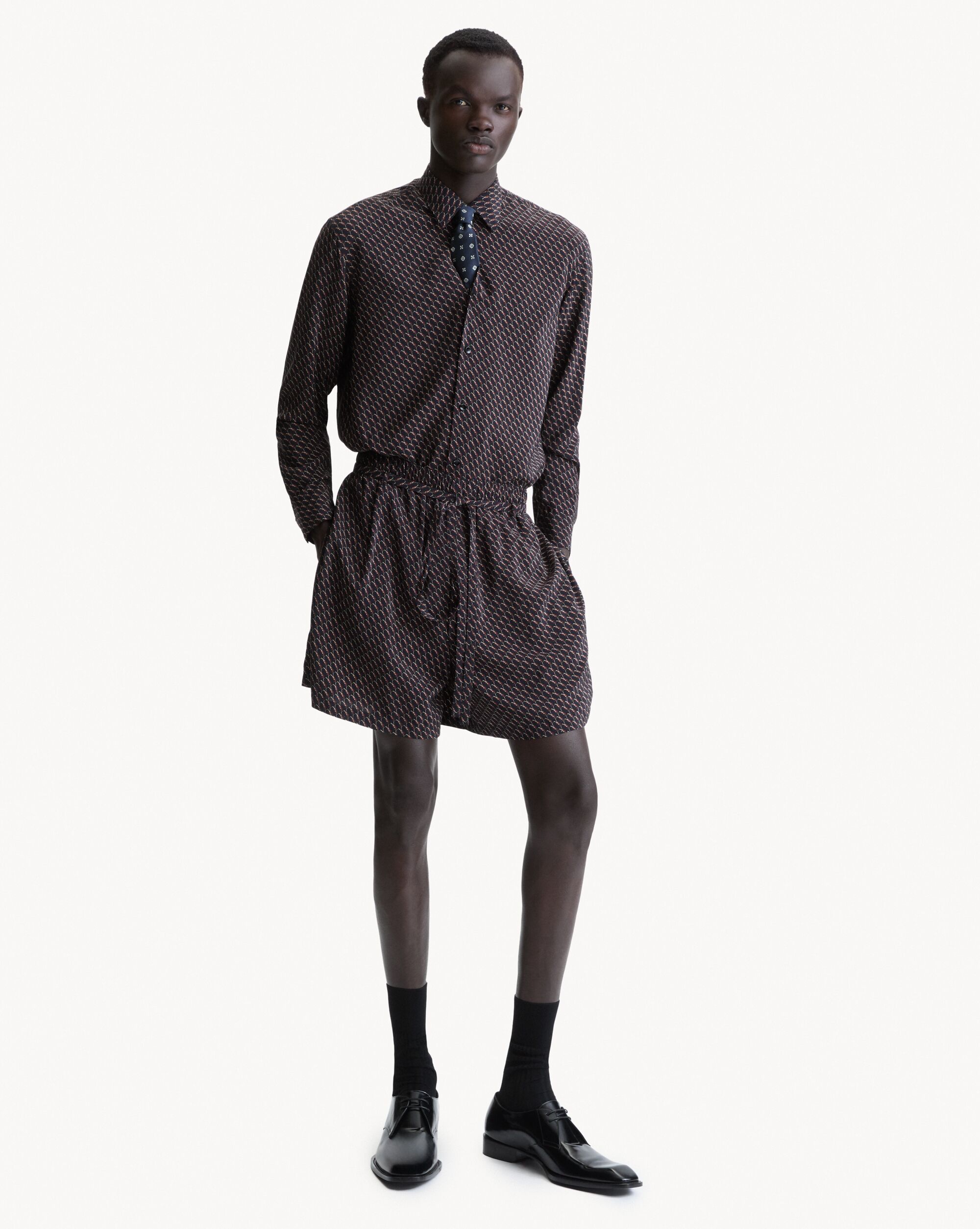 shirt in silk with cassandre all over