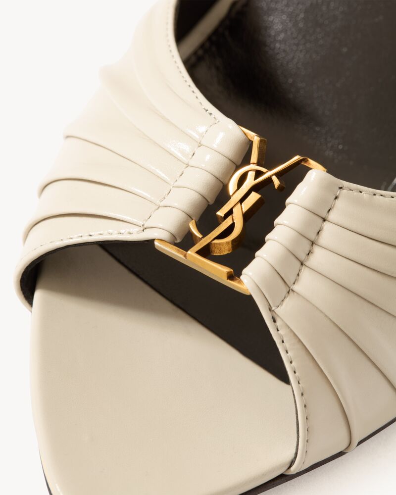 BABYLONE mules in smooth leather