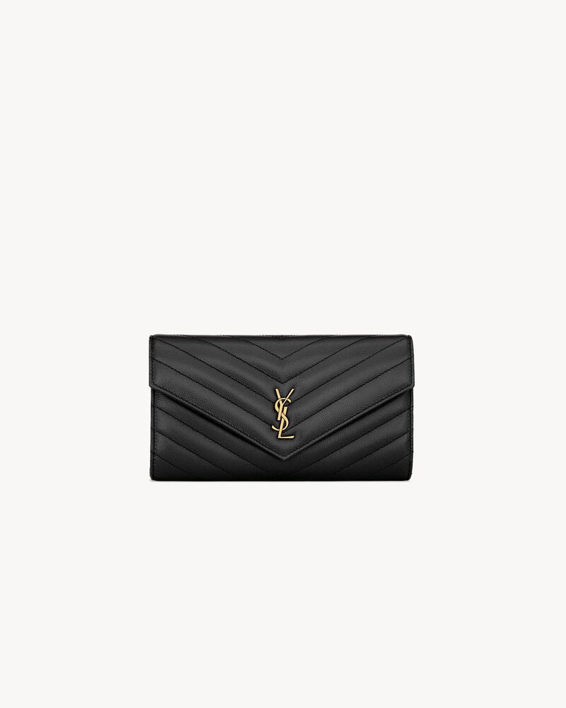 CARTERA GRANDE CON SOLAPA CASSANDRE MATELASSÉ DE PIEL REPUJADA GRAIN DE POUDRE