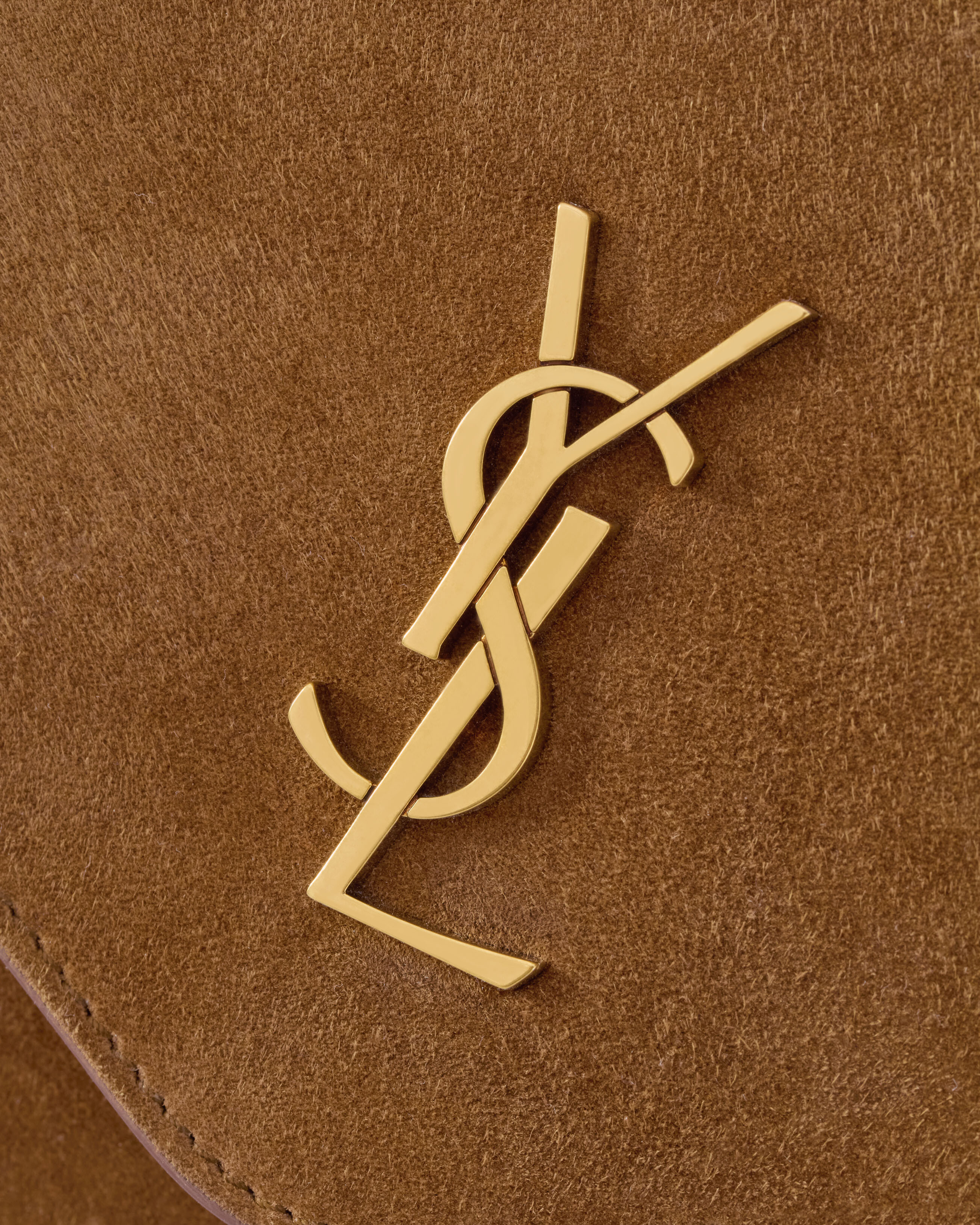 CASSANDRE large pouch on chain in suede