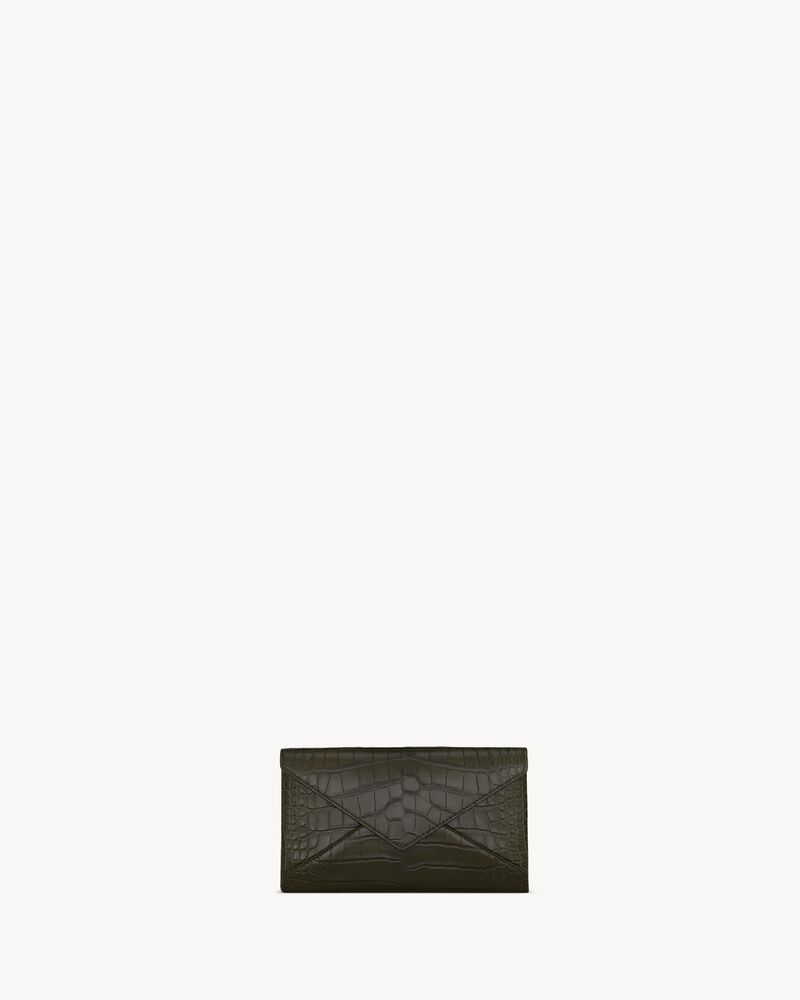 LETTER chain wallet in shiny alligator