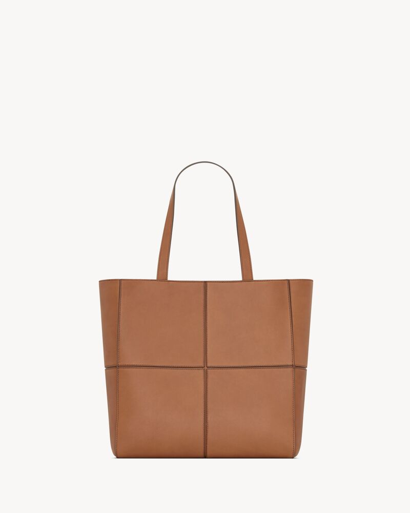 SAINT LAURENT PARIS small 4 CARRÉ tote in leather