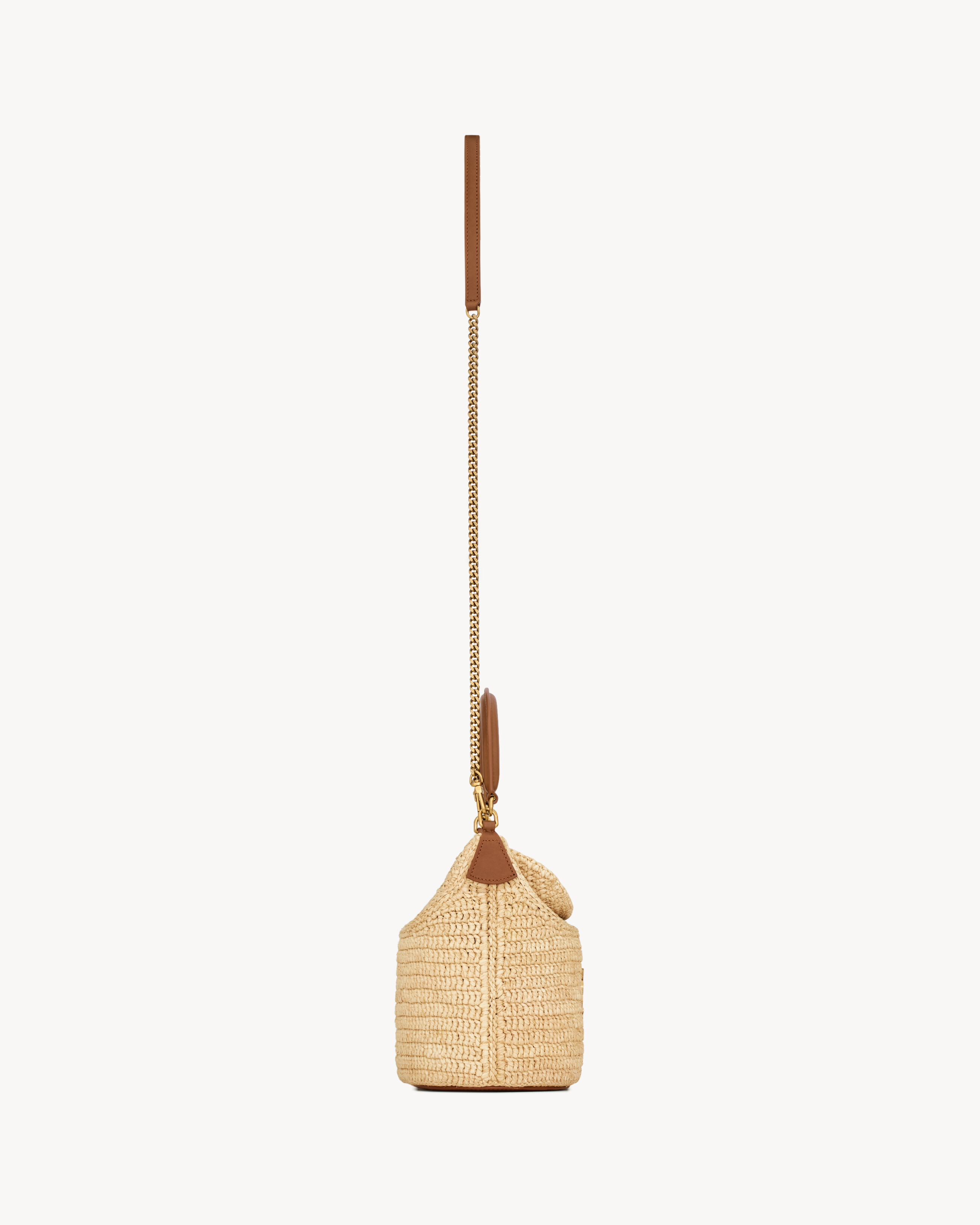 GABY bucket bag in raffia