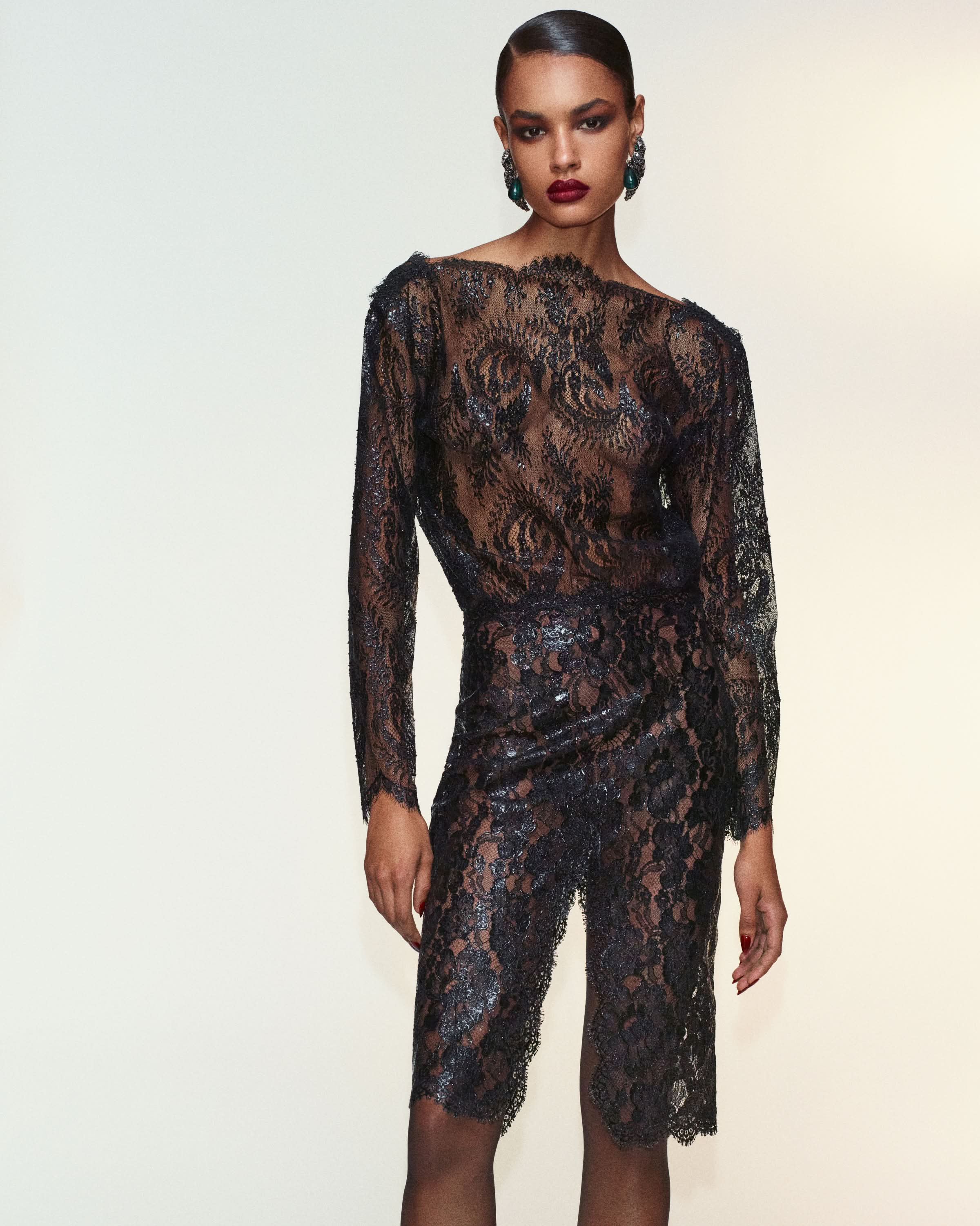 Women WINTER 26 SHOP > Single 8 BLACK LACE COMBI