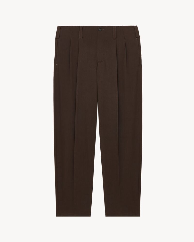 TUCK mid rise chinos