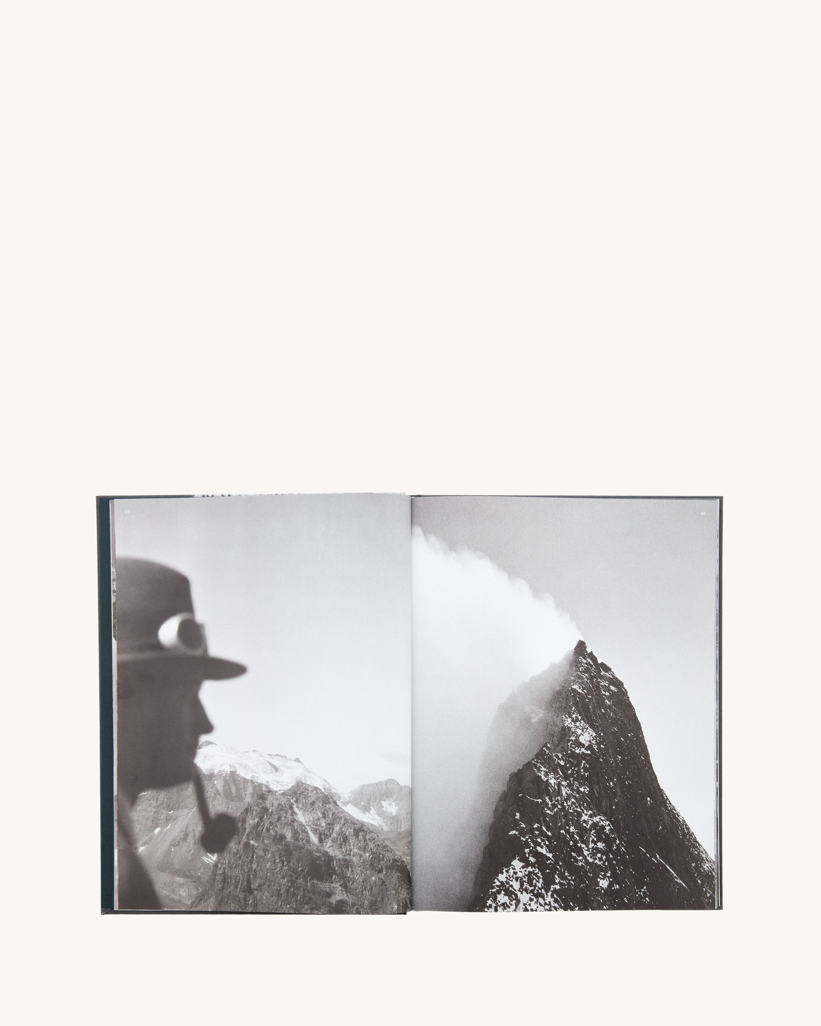 SL EDITIONS: CHARLOTTE PERRIAND, VOYAGE PHOTOGRAPHIQUE DANS LES ARCHIVES