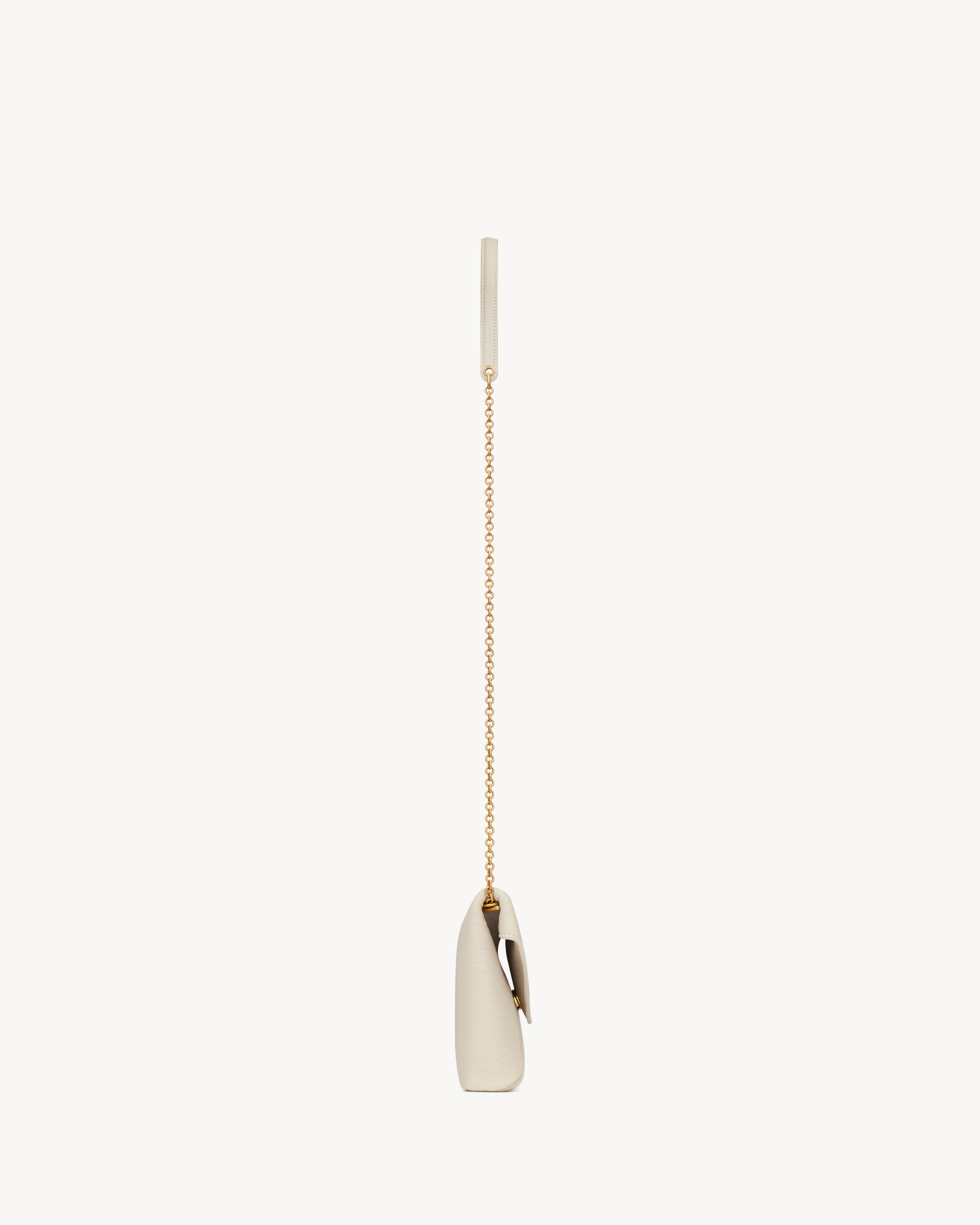 CASSANDRE small chain clutch in lambskin