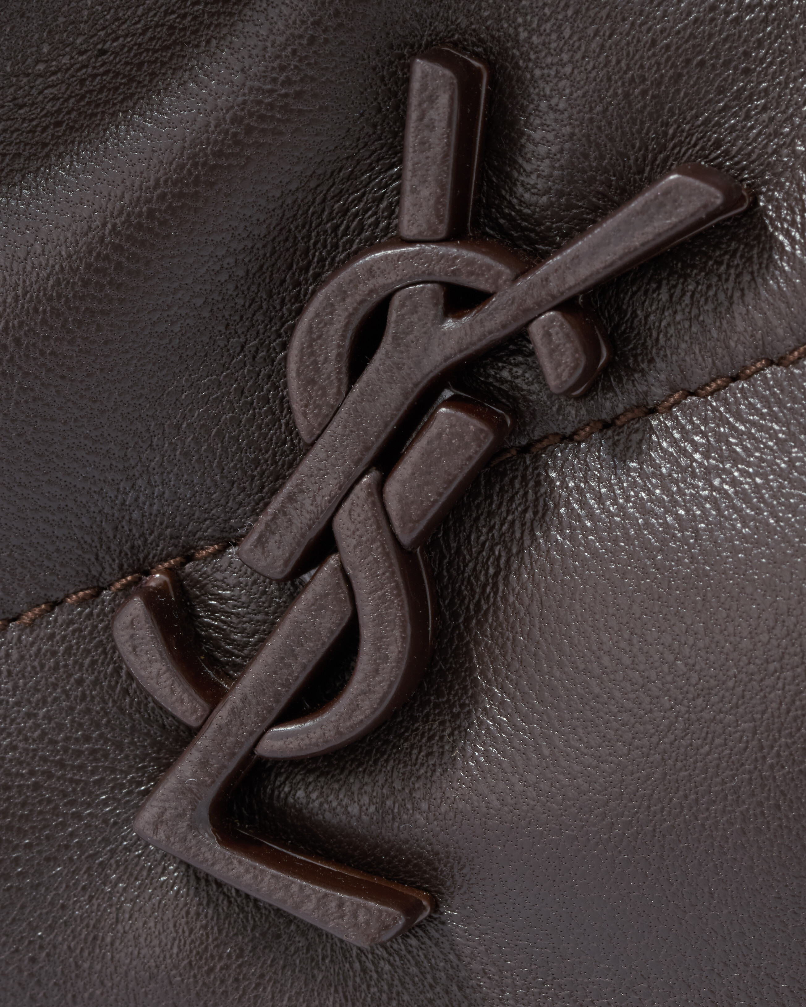 JAMIE shoulder pouch in lambskin