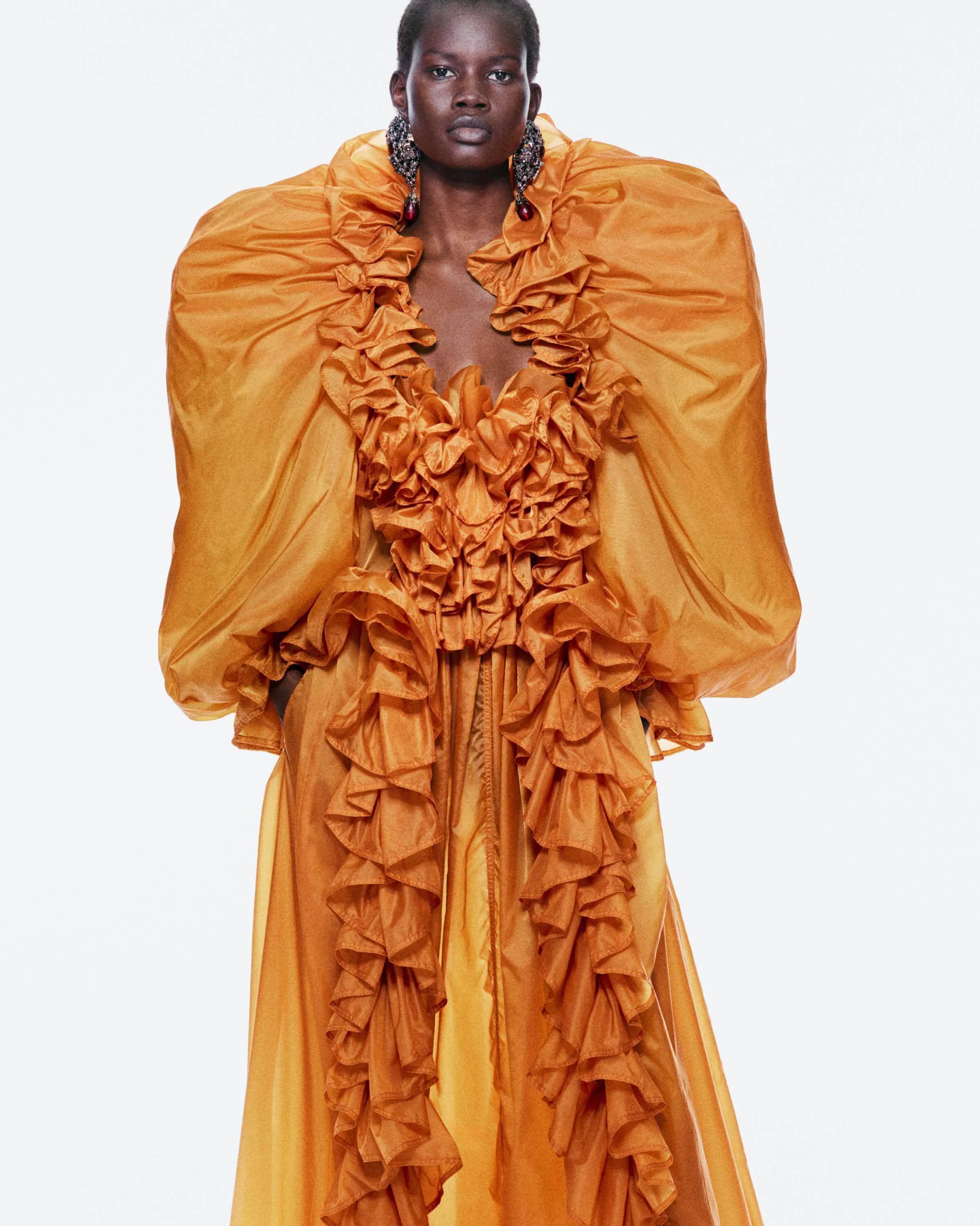 MADELEINE slingback pumps in silk taffeta