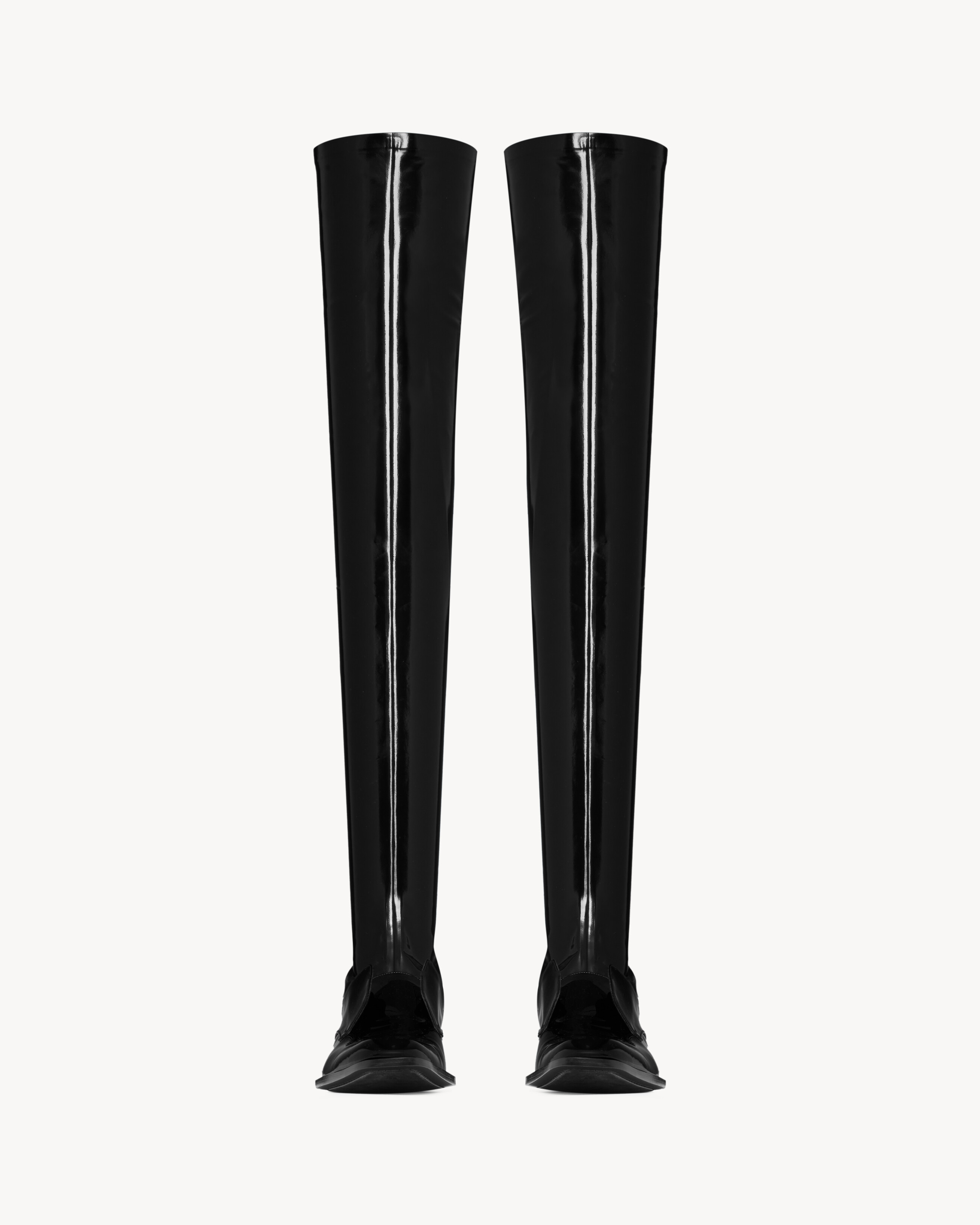 Botas por encima de la rodilla Romeo de charol y vinilo