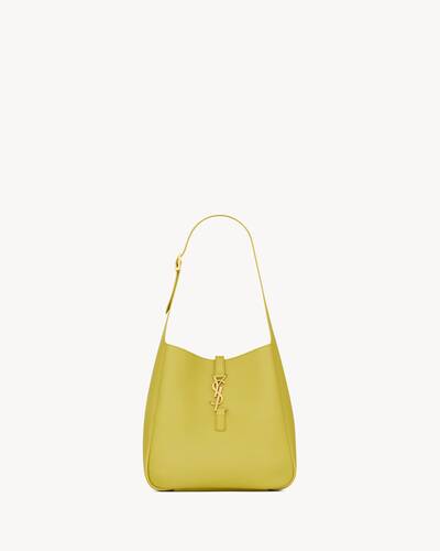 LE 5 À 7 supple small in grained leather in Brown | Saint Laurent