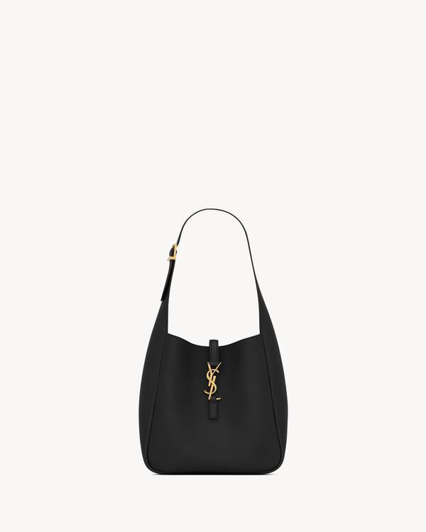 LE 5 À 7 supple small IN GRAINED LEATHER in Black | Saint Laurent