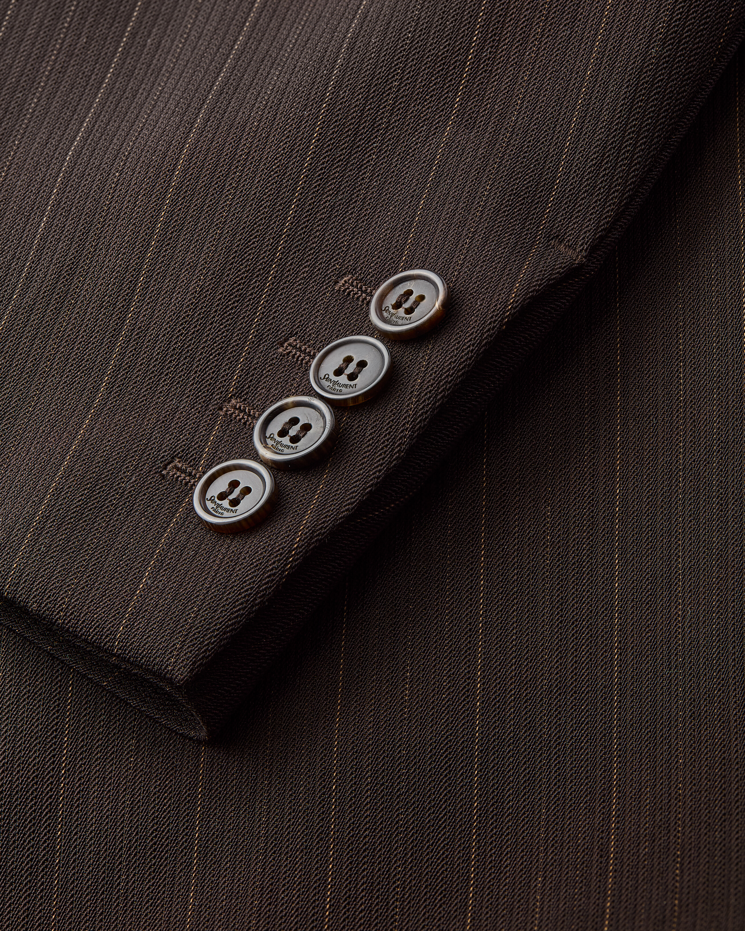 blazer com fechamento simples em lã mélange risca de giz