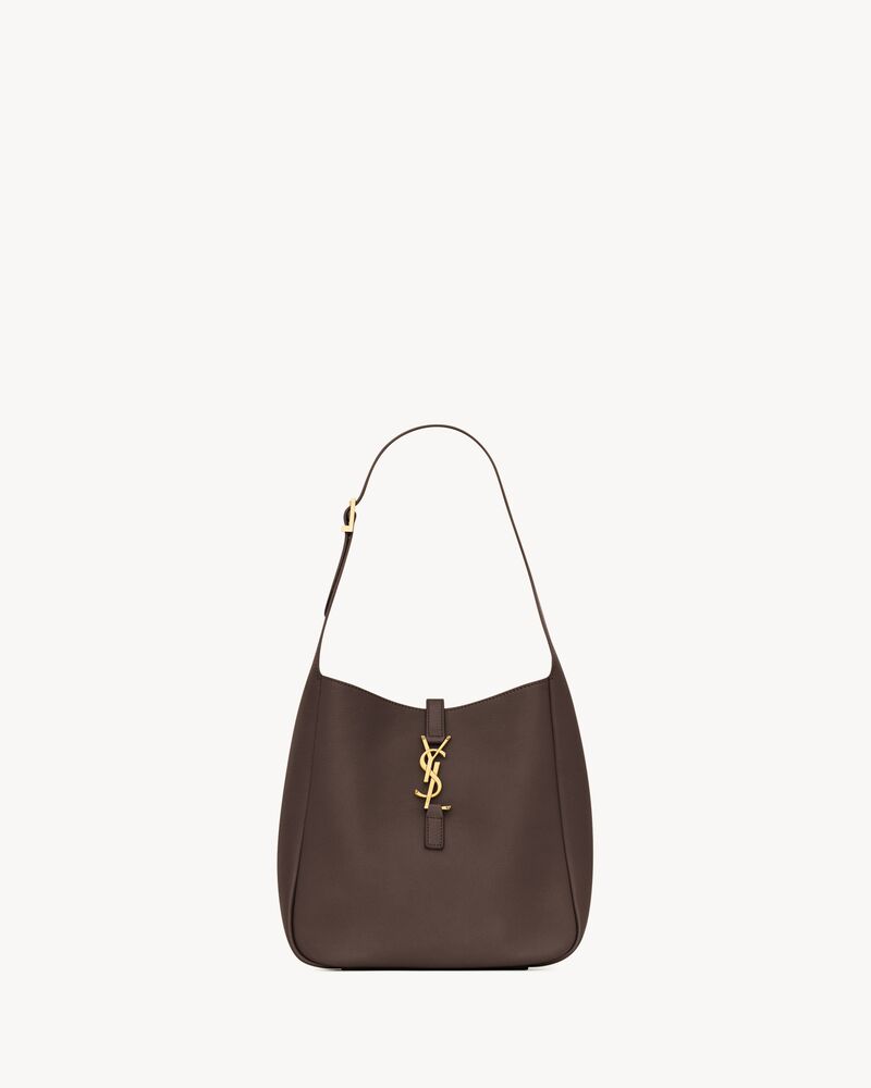 LE 5 À 7 supple small in grained leather