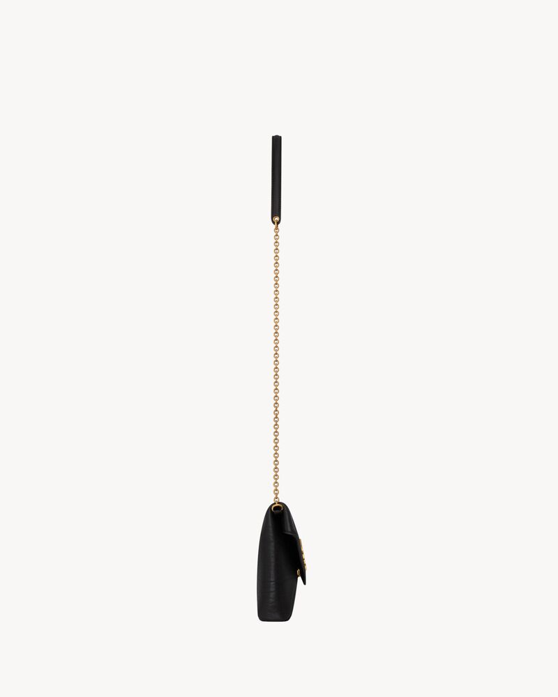 CASSANDRE small chain pouch in lambskin