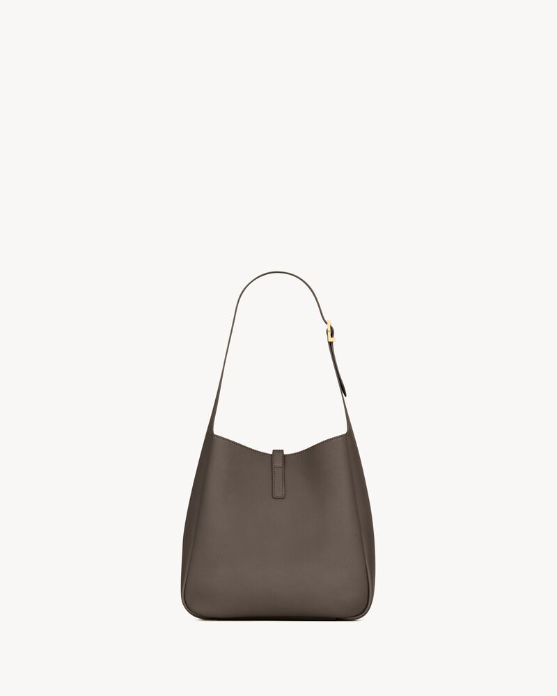 LE 5 À 7 supple small in grained leather