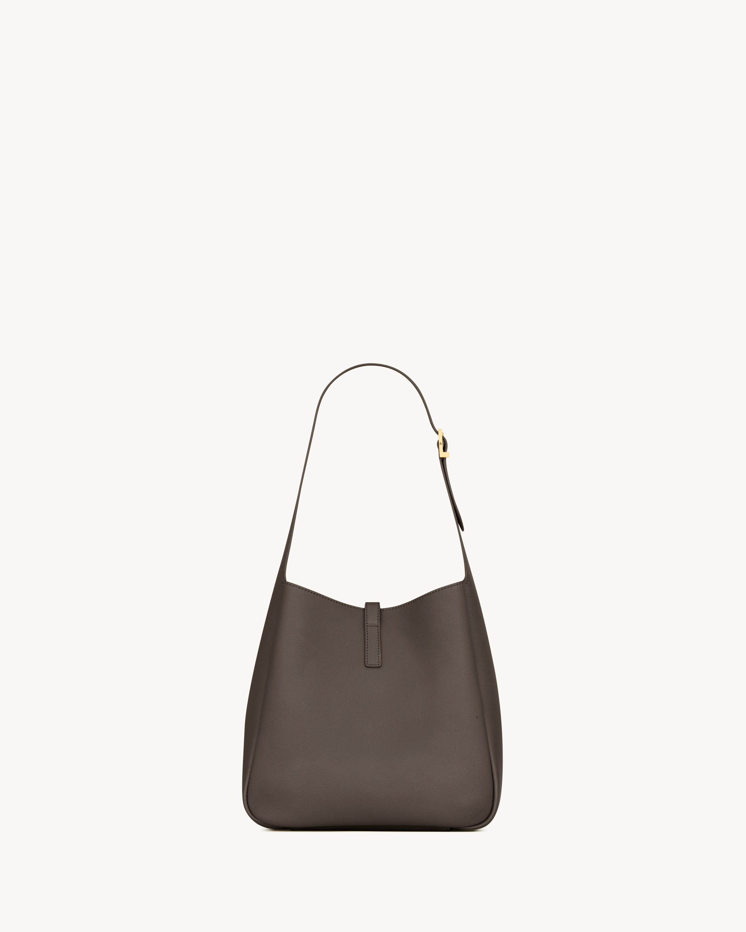 LE 5 À 7 supple small in grained leather