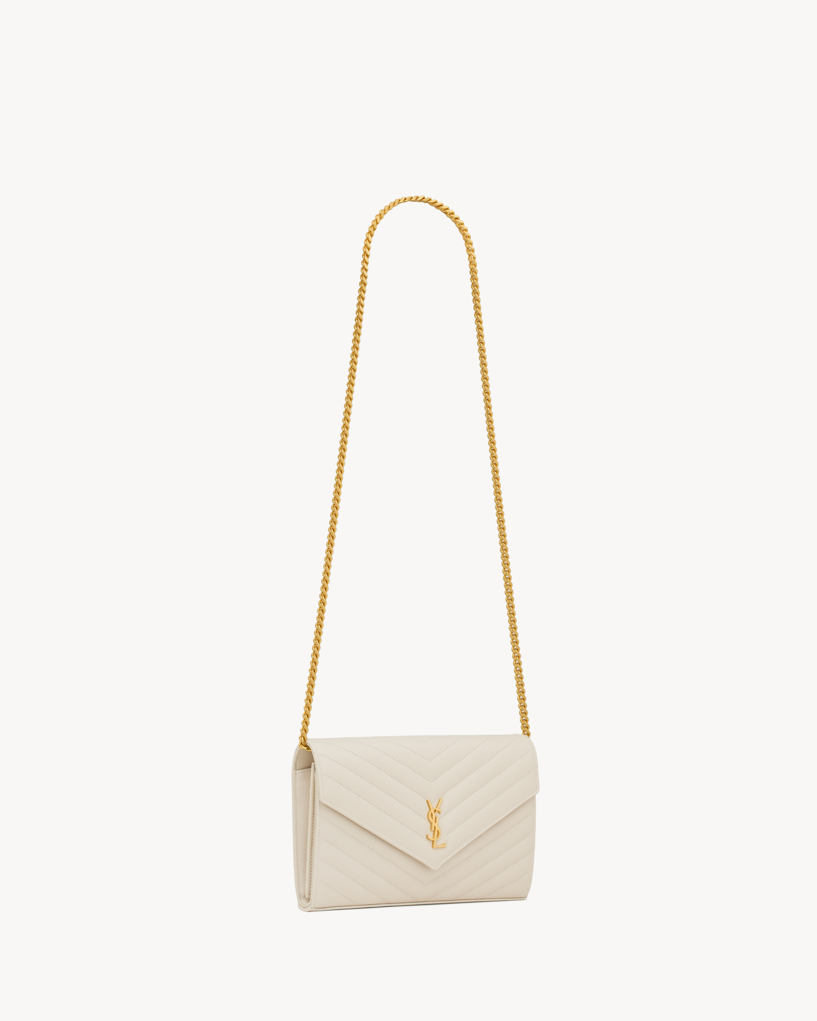 SAINT LAURENT ホワイト ショルダーバッグ ウォレットチェーン CLASSIC CASSANDRE CHAIN WALLET IN GRAIN DE POUDRE LEATHER in White