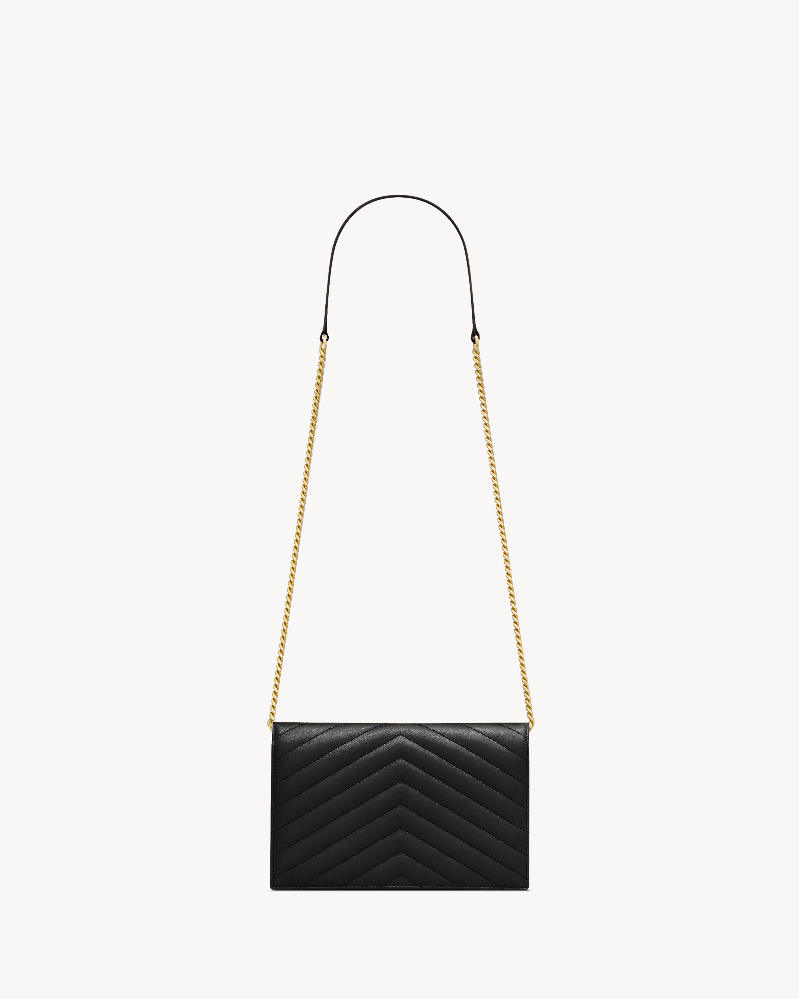 CASSANDRE ENVELOPE CHAIN WALLET IN LAMBSKIN