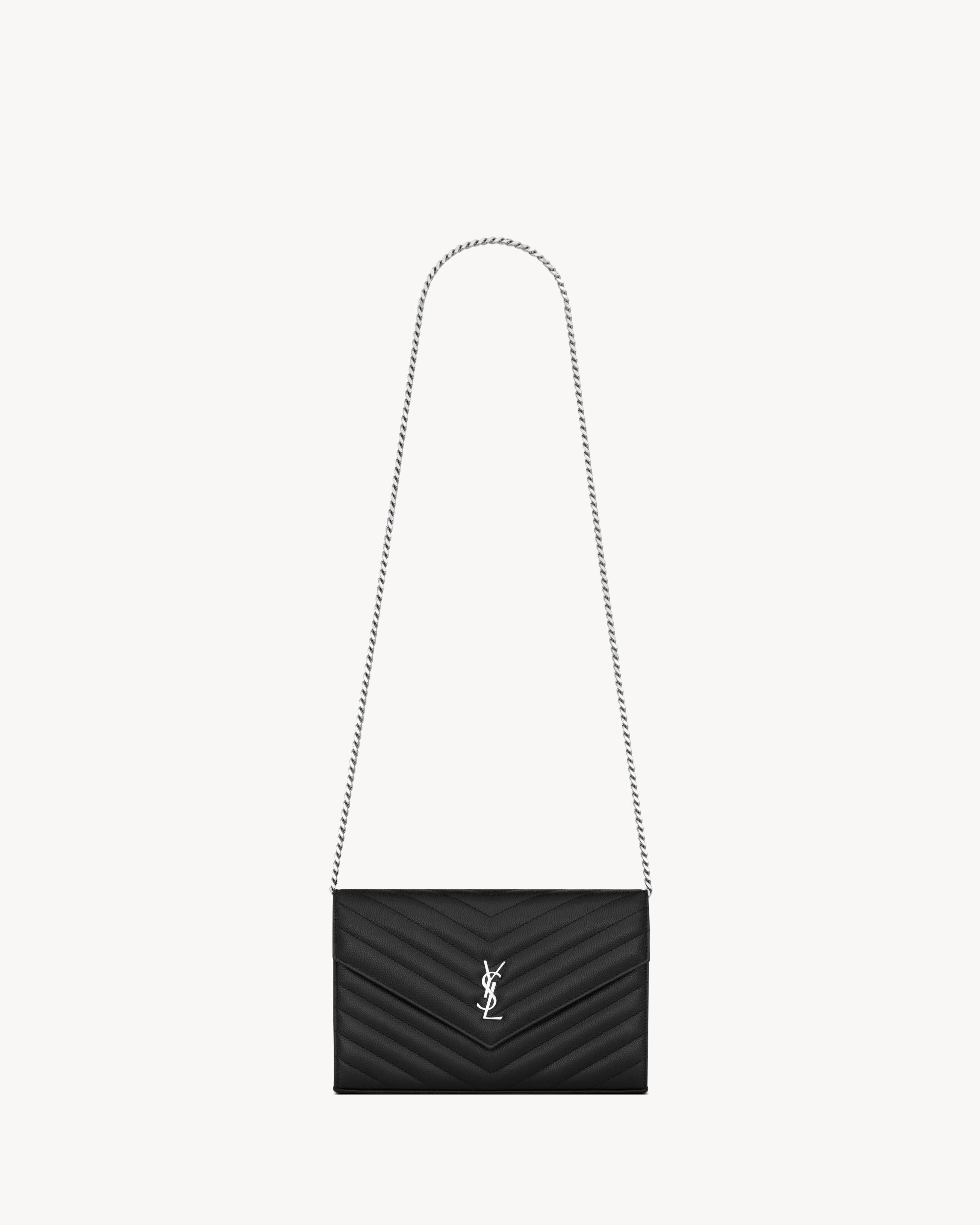 CLASSIC CASSANDRE CHAIN WALLET IN GRAIN DE POUDRE LEATHER