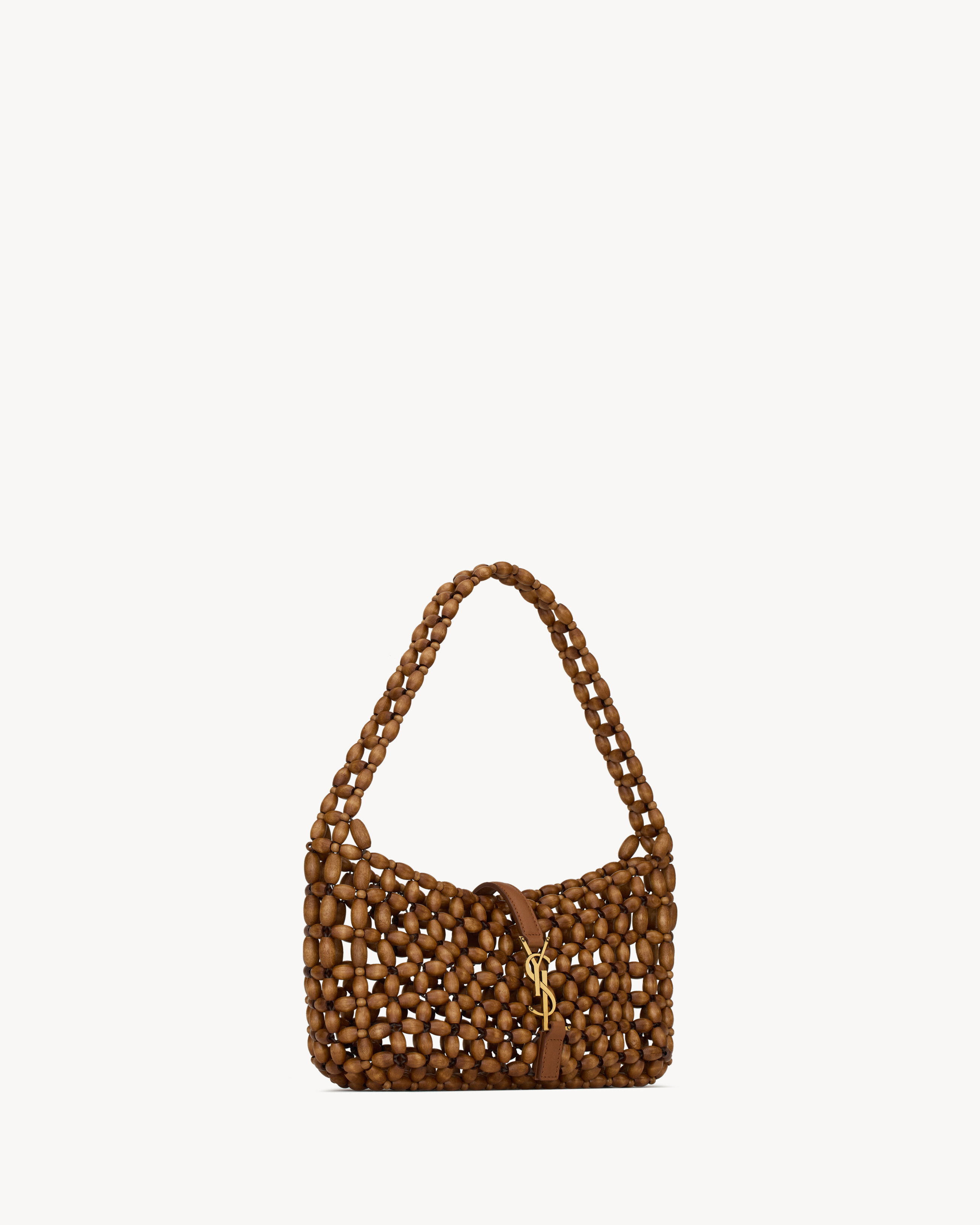 LE 5 À 7 in wood beads