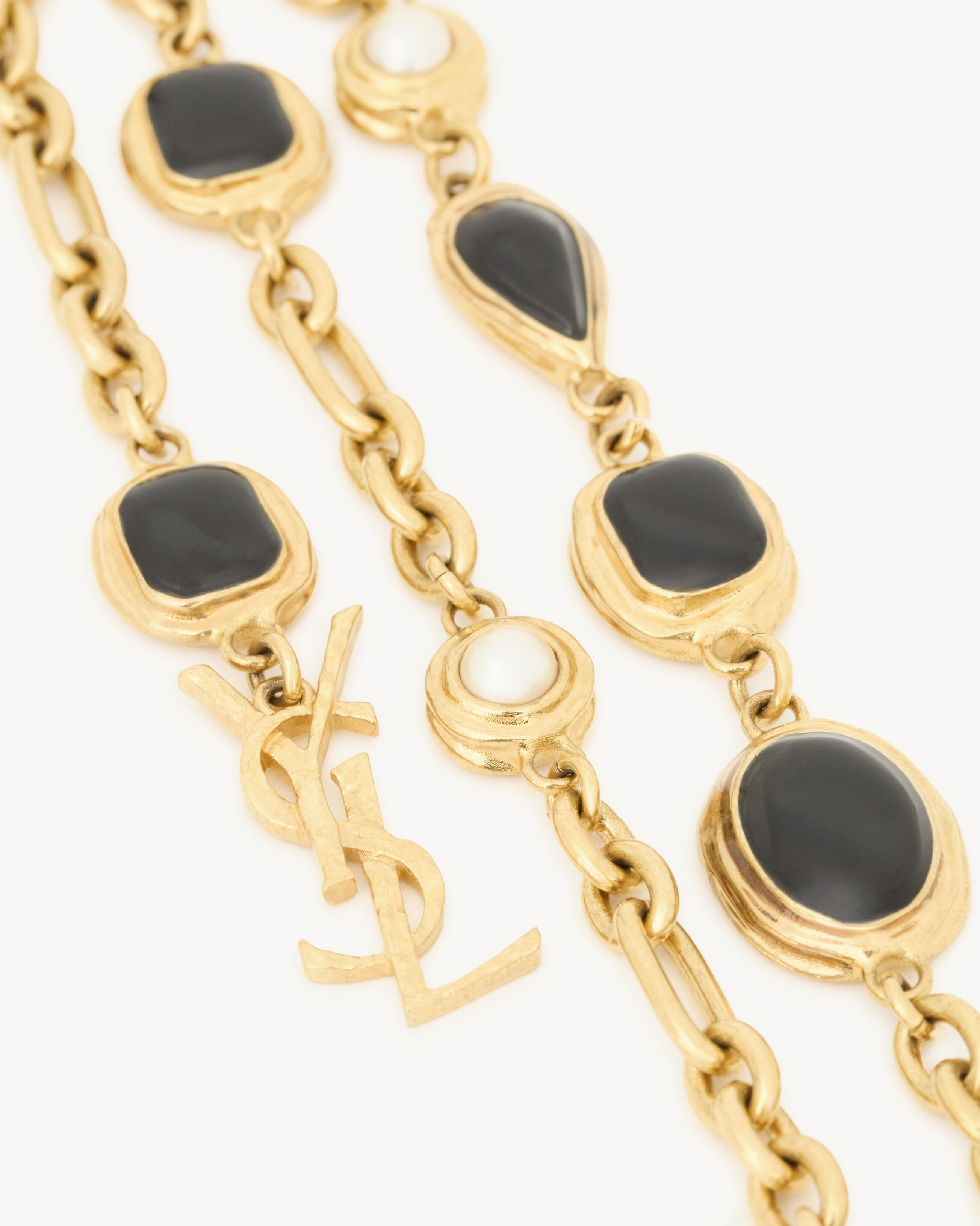 cabochon bag chain in enamel, resin, and metal