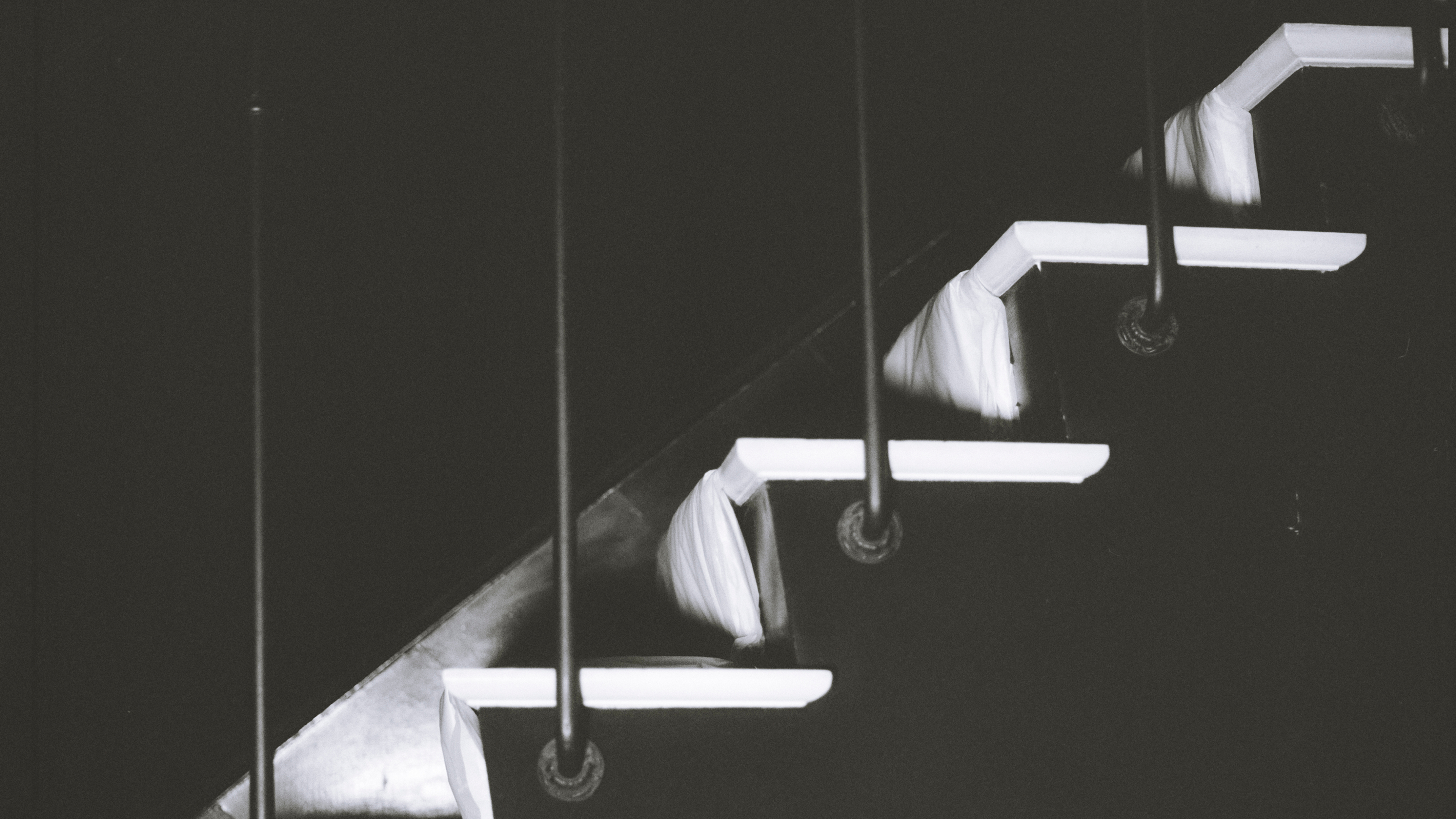 LA MAISON > CHARLOTTE GAINSBOURG 5 BIS EXHIBITION > Visual 1
