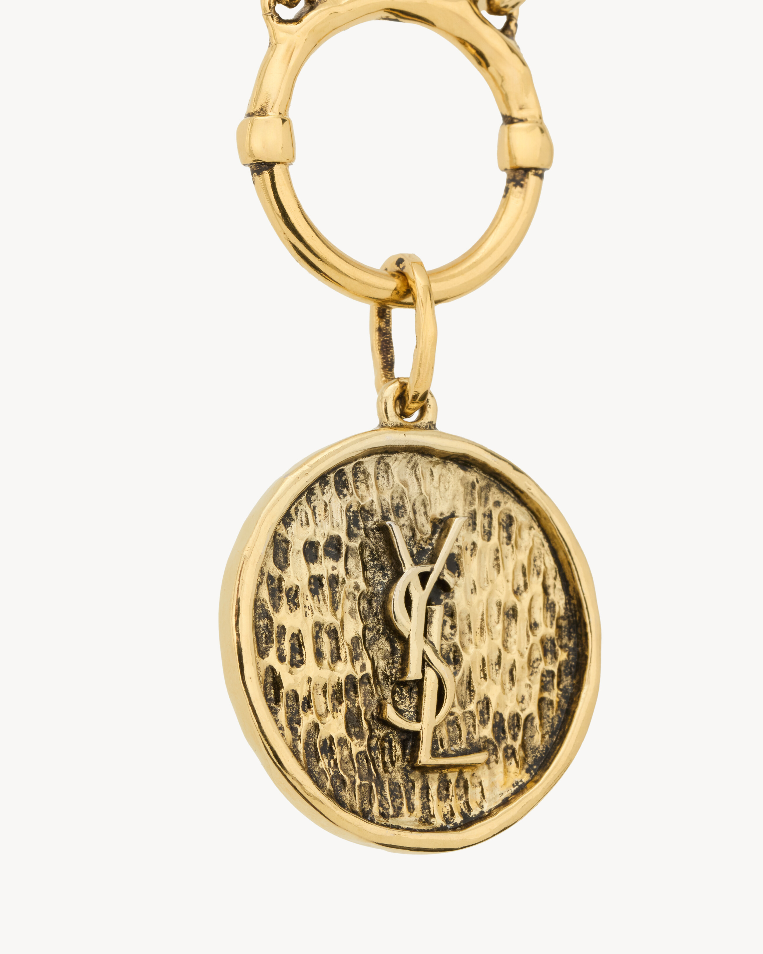 CASSANDRE medallion necklace in metal