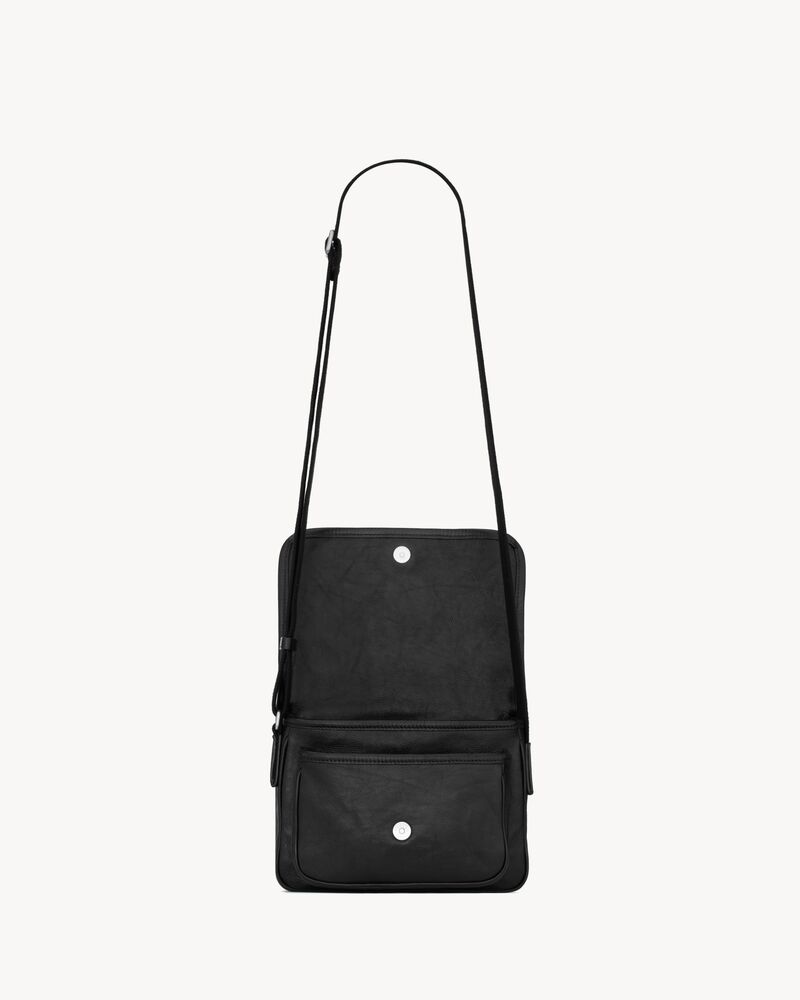 NIKI small messenger in grained leather