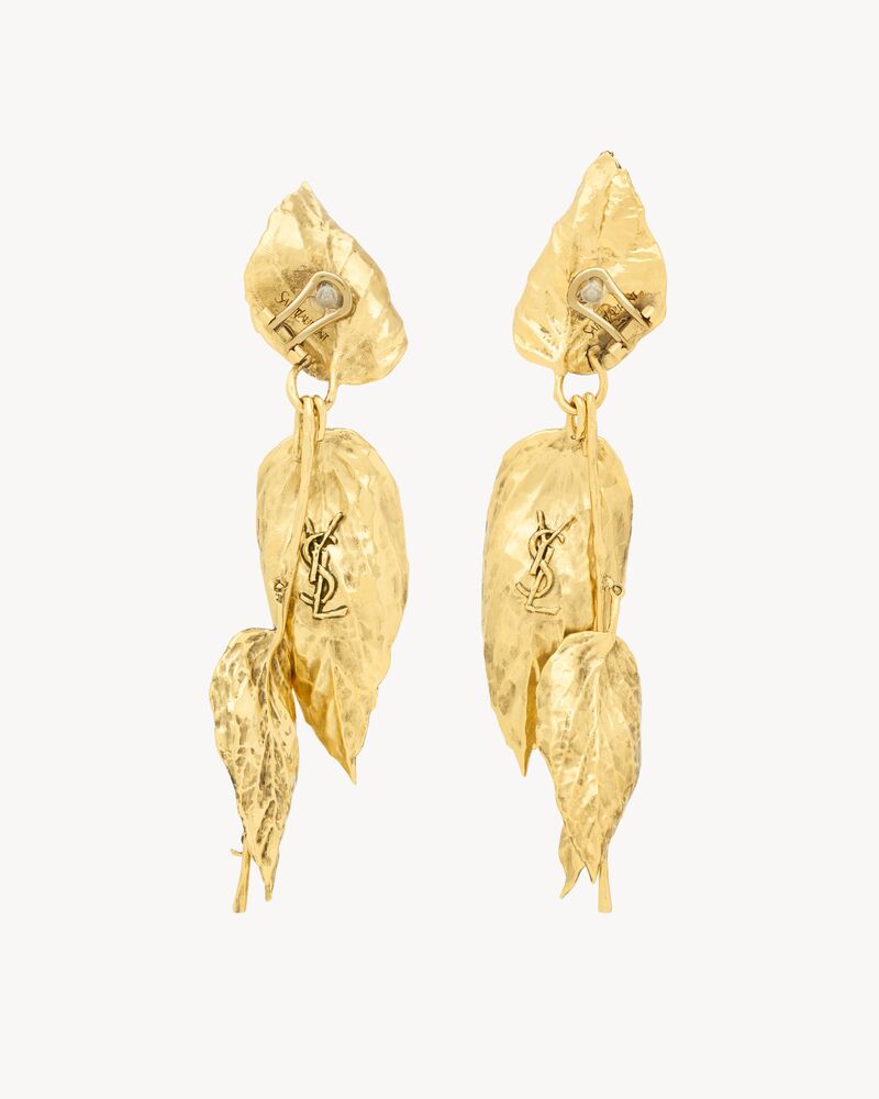 CASSANDRE leaf earrings in metal