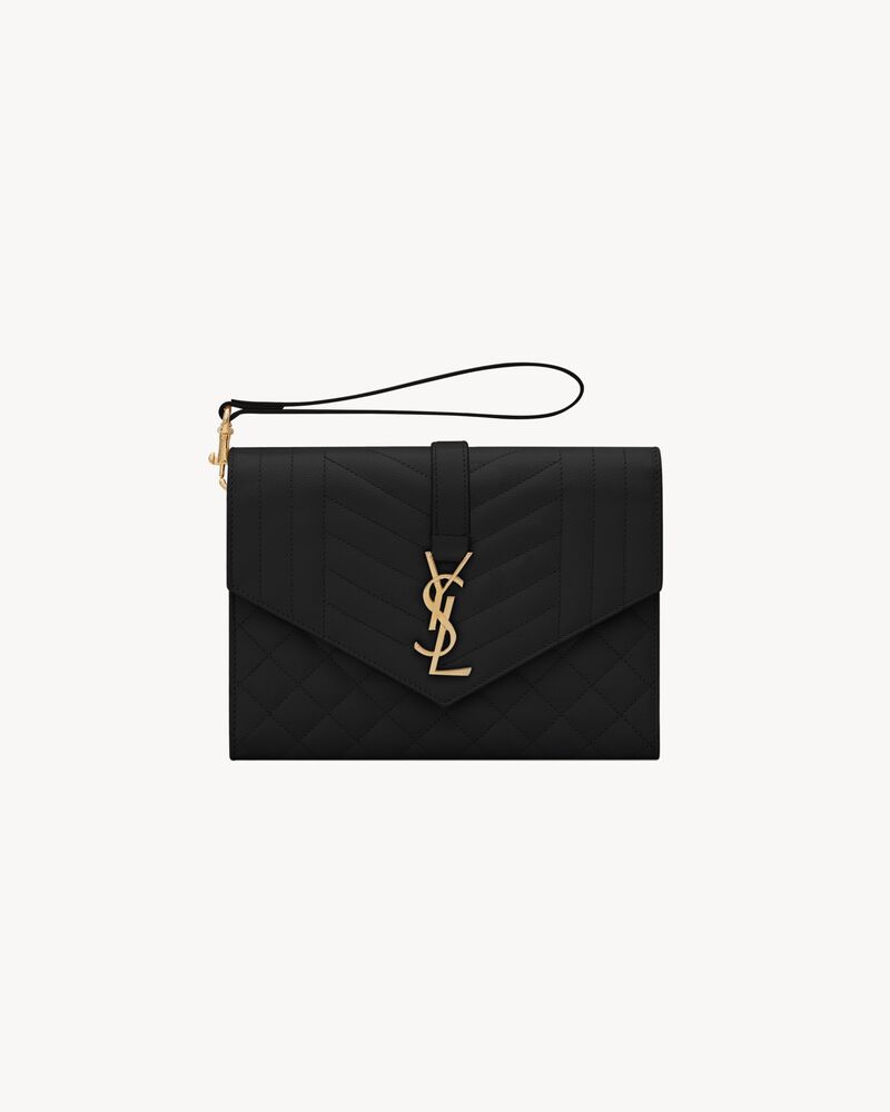 ENVELOPE Bolsa de piel repujada grain de poudre mix matelassé