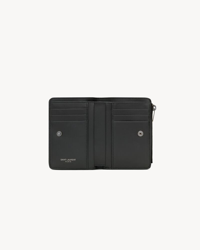 NIKI bi-fold wallet in vintage leather