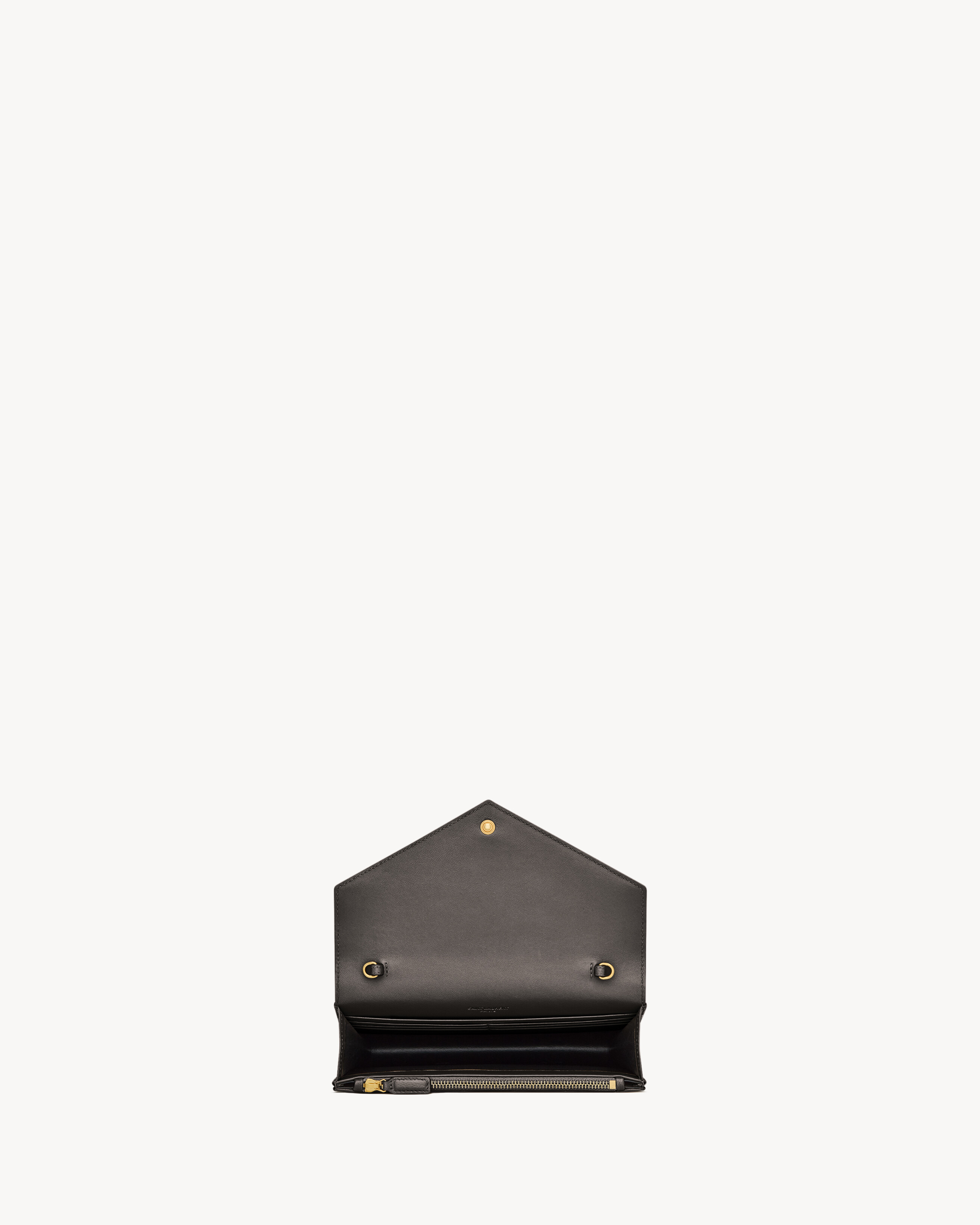 CASSANDRE envelope chain wallet in lambskin