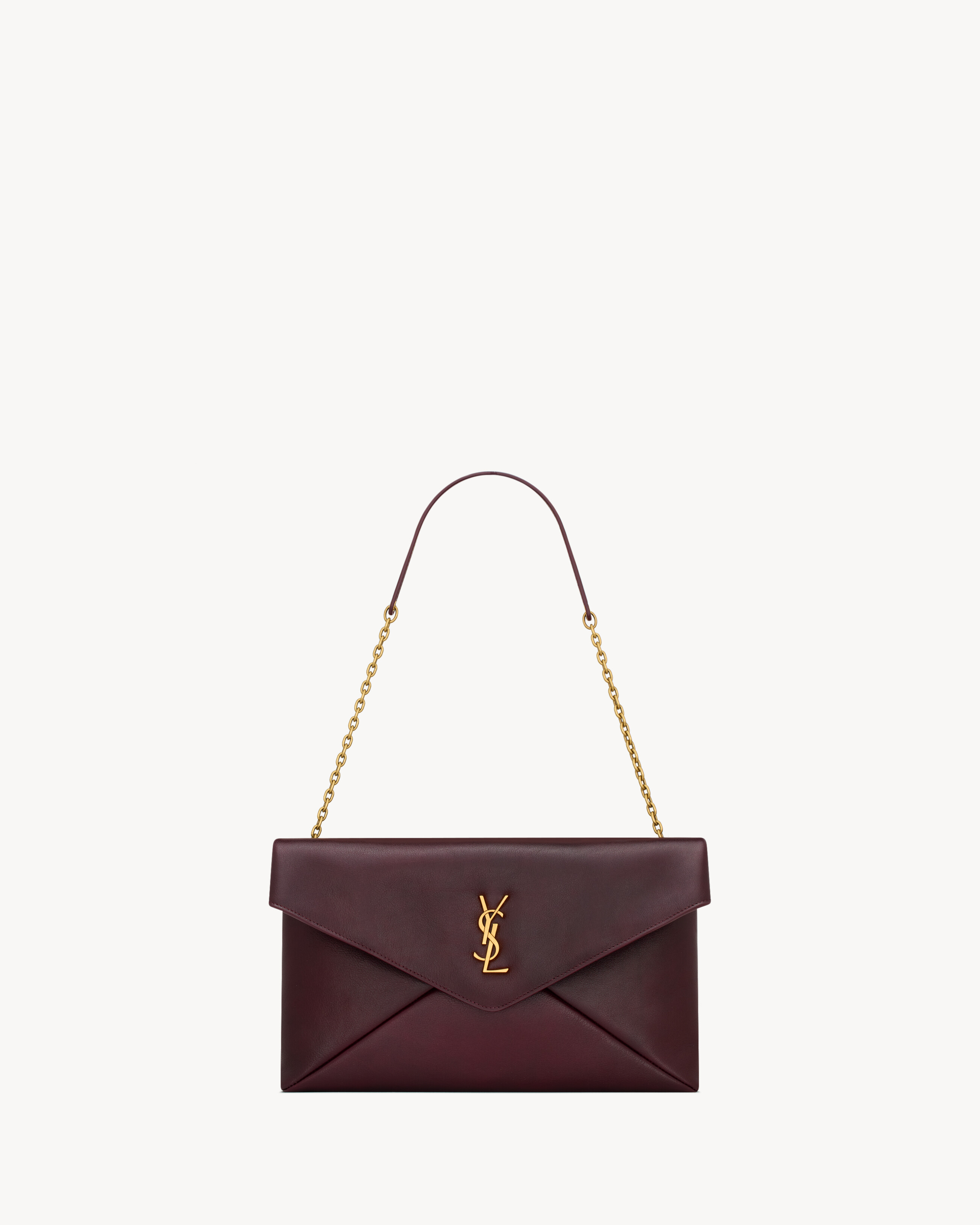 CASSANDRE large pouch on chain in smooth leather