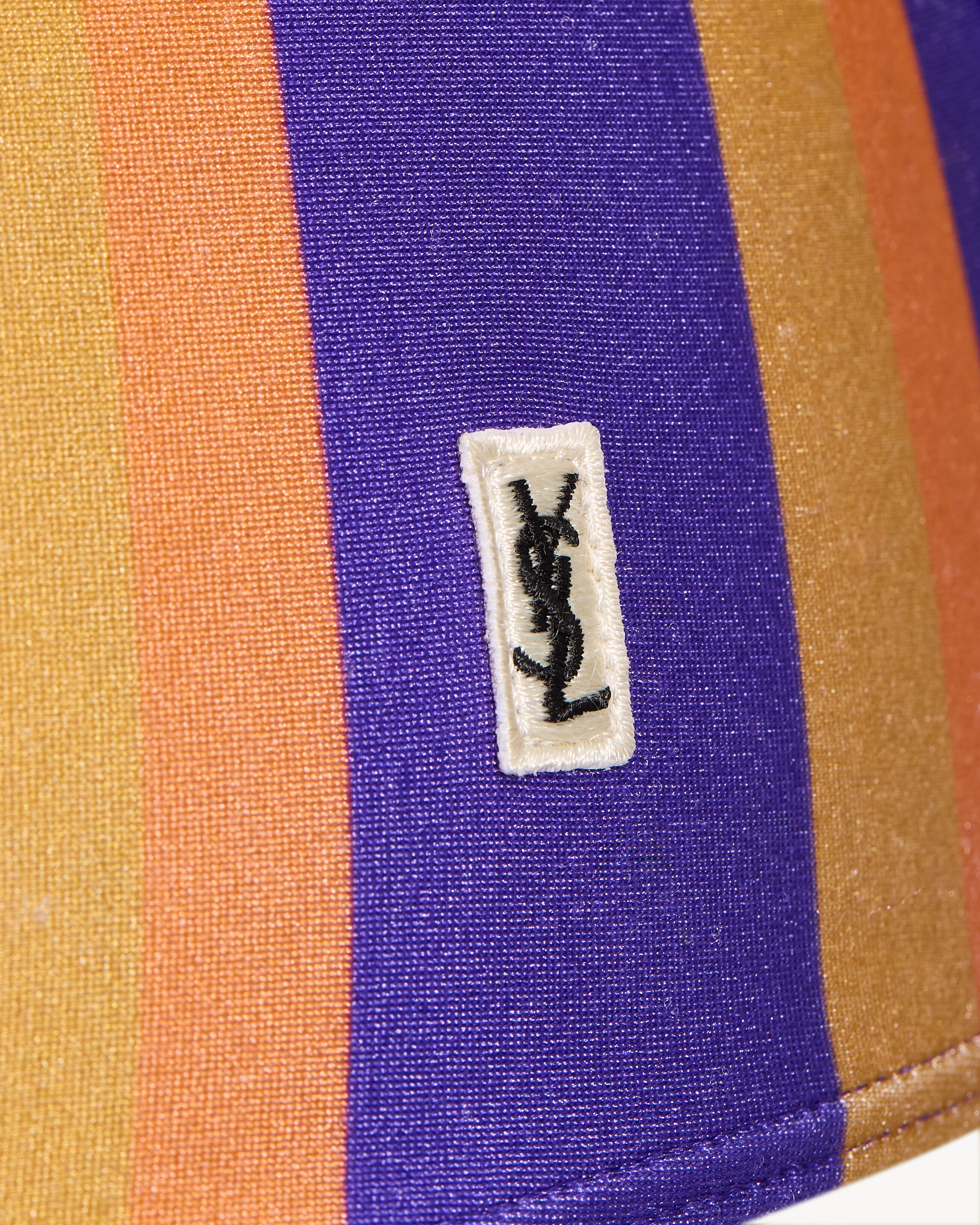 bas de maillot de bain rayé