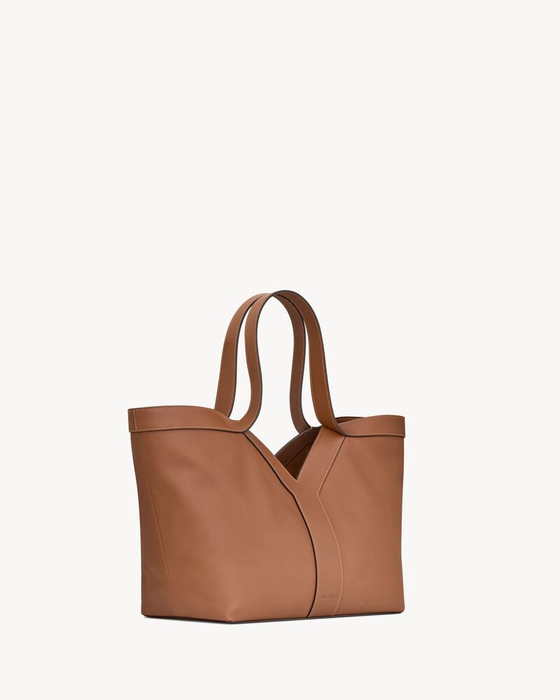 Y small tote in leather