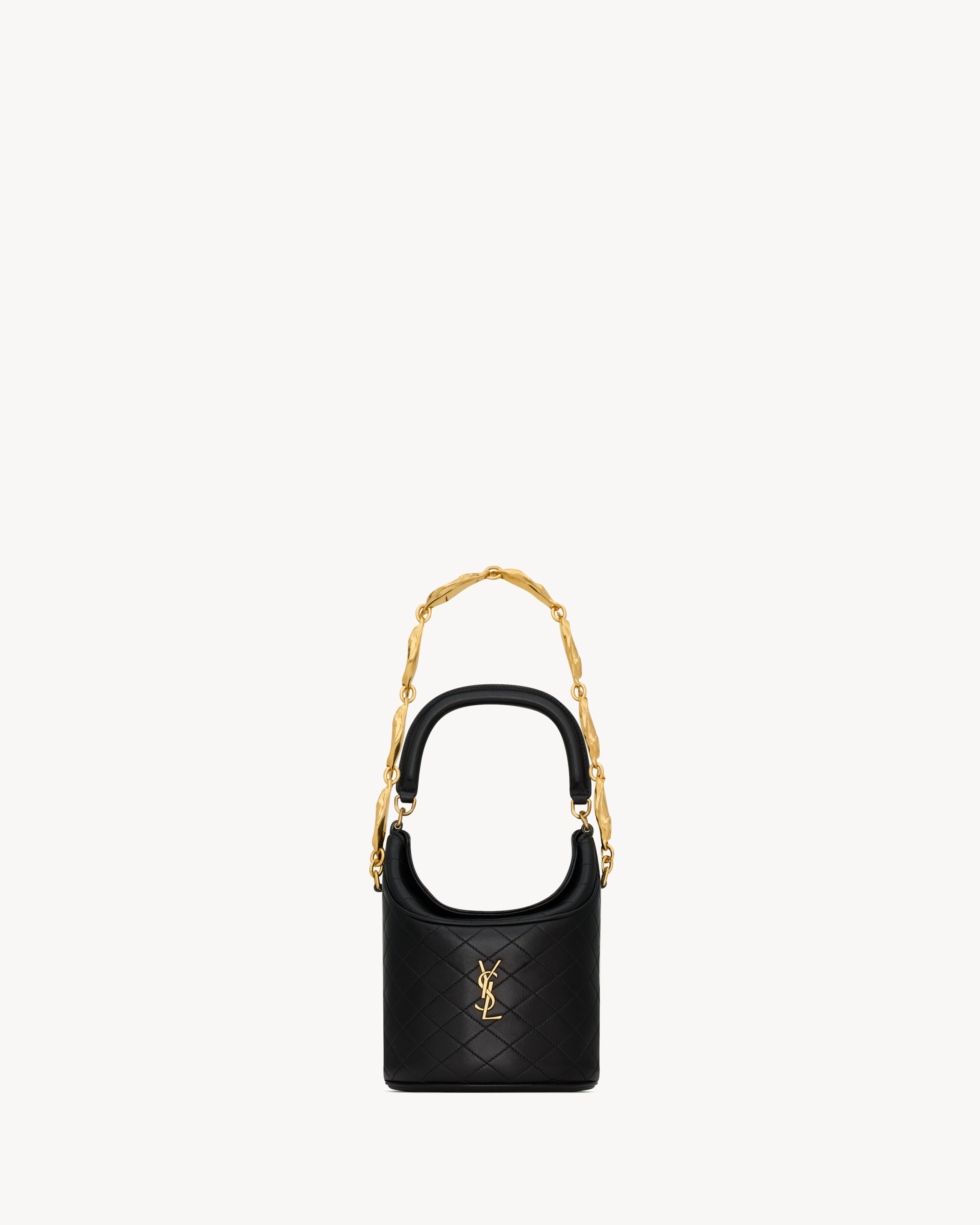 GABY BUCKET BAG IN LEATHER