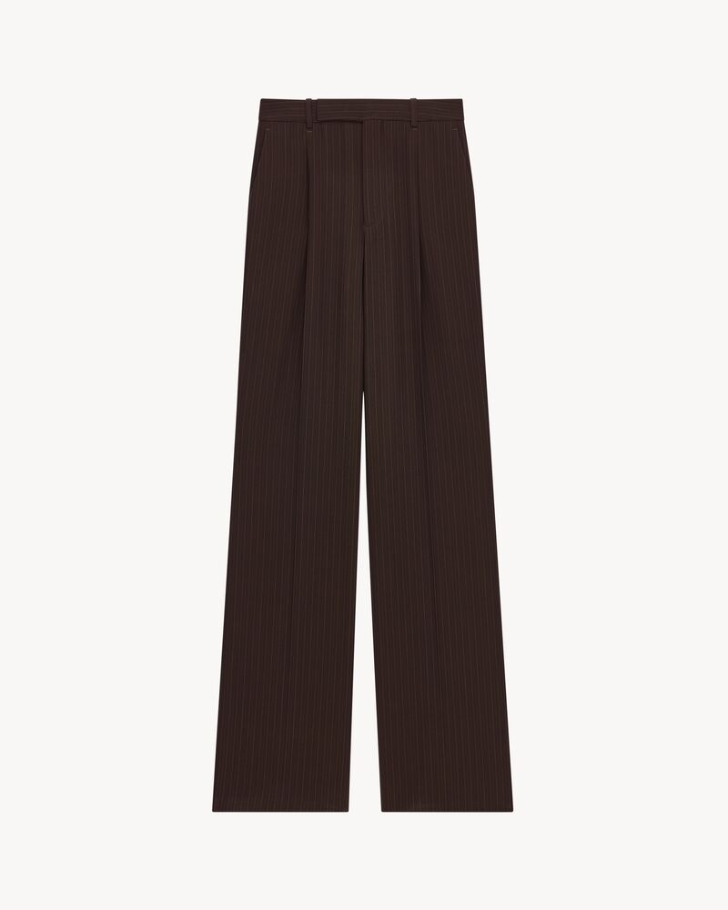 calça em crepe risca de giz