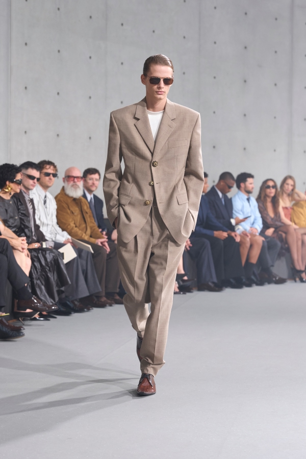 MS27 > Look 38