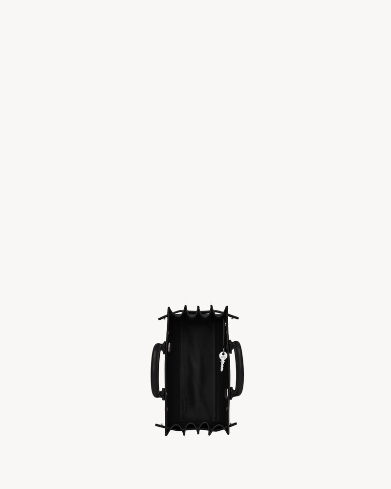 SAC DE JOUR IN GRAINED LEATHER – NANO